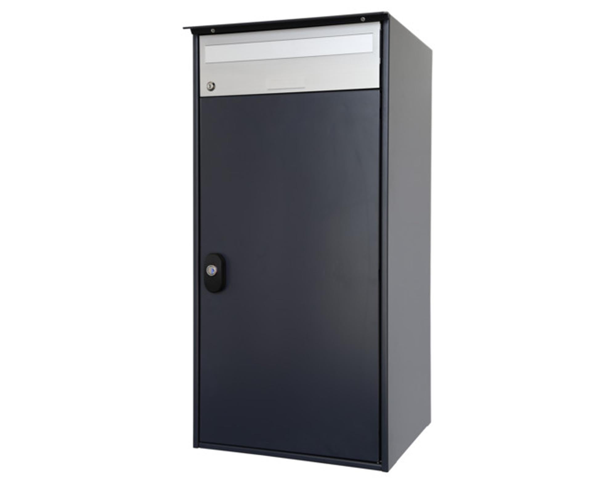 Eleganter, wetterfester Briefkasten aus Aluminium, ideal für viel Post. Modernes Design, korrosionsbeständig, mit Zeitungsrolle.