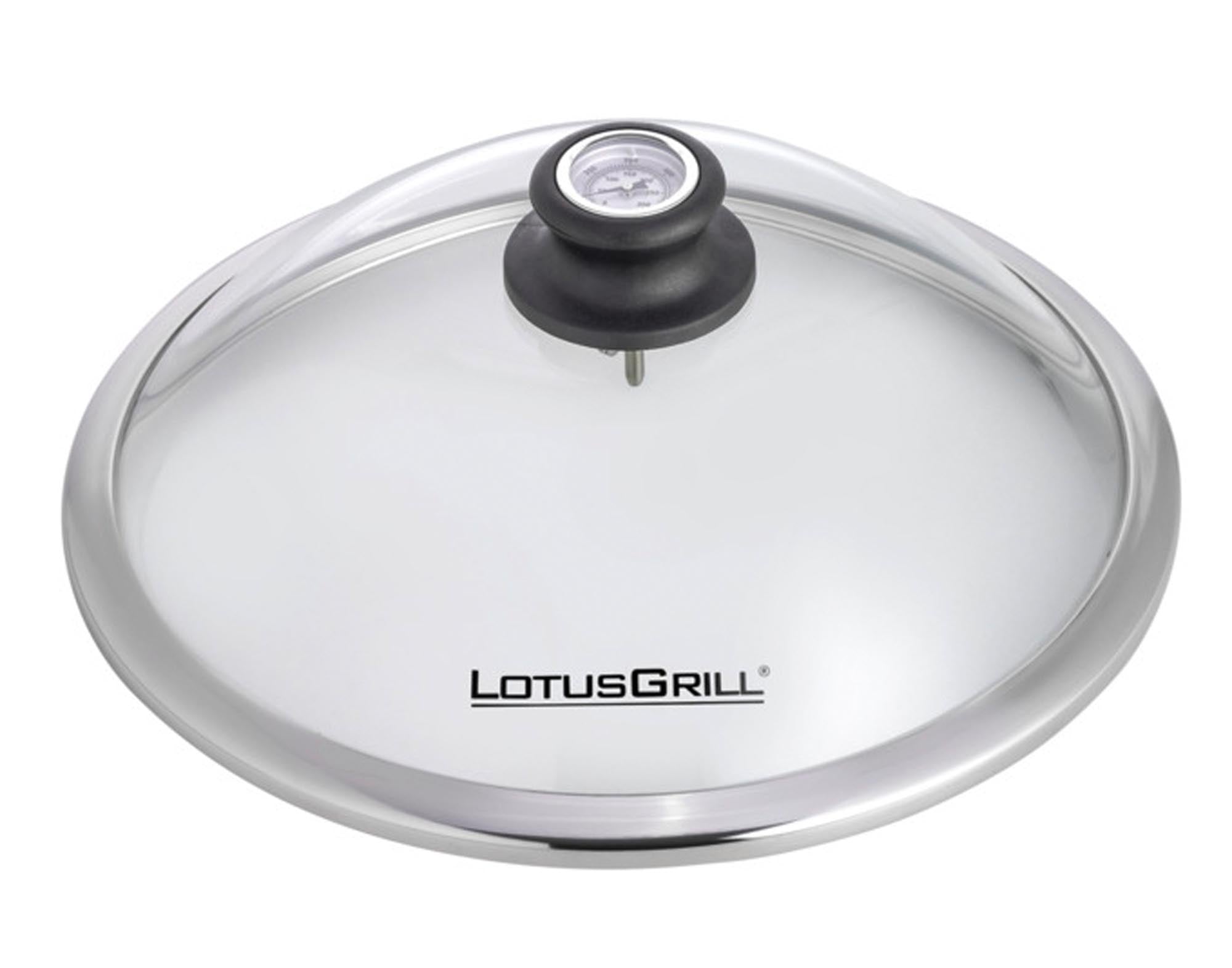 Entdecken Sie den LOTUSGRILL Glasdeckel für Small: hitzebeständig, robust und perfekt für gleichmäßiges Grillen von Fleisch, Fisch und Gemüse.