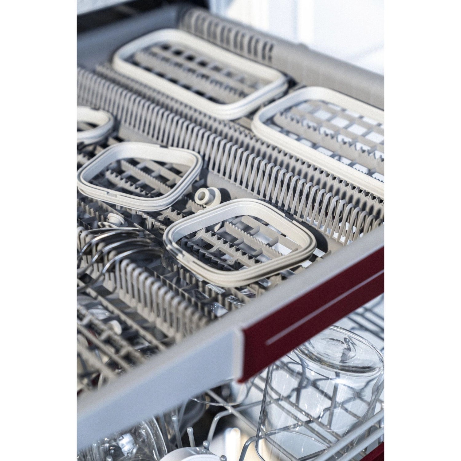 Der Cube M Einsatz mit Messlöffel von Zwilling sorgt für optimale Organisation in Ihren M, 2M und 3M Aufbewahrungsbehältern. Praktisch und elegant!