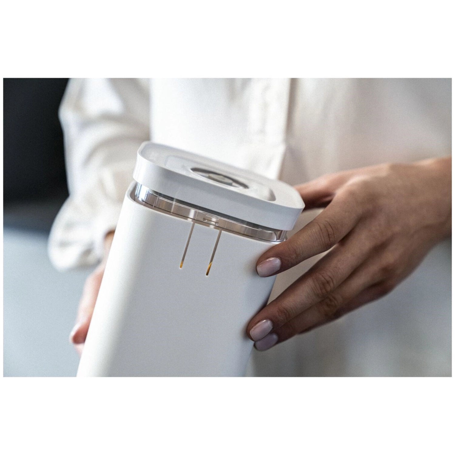 Cube Cover 4S in Elfenbein Weiss von Zwilling, elegante Vakuumbox für optimale Lebensmittelaufbewahrung und Frischeerhalt.