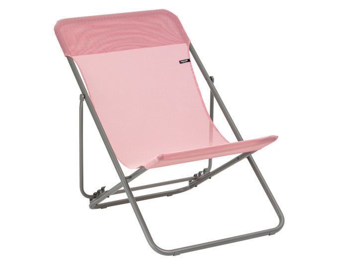 Eleganter Outdoor-Sessel von LAFUMA: robust, pflegeleicht, ergonomisch, ideal für Garten und Terrasse.