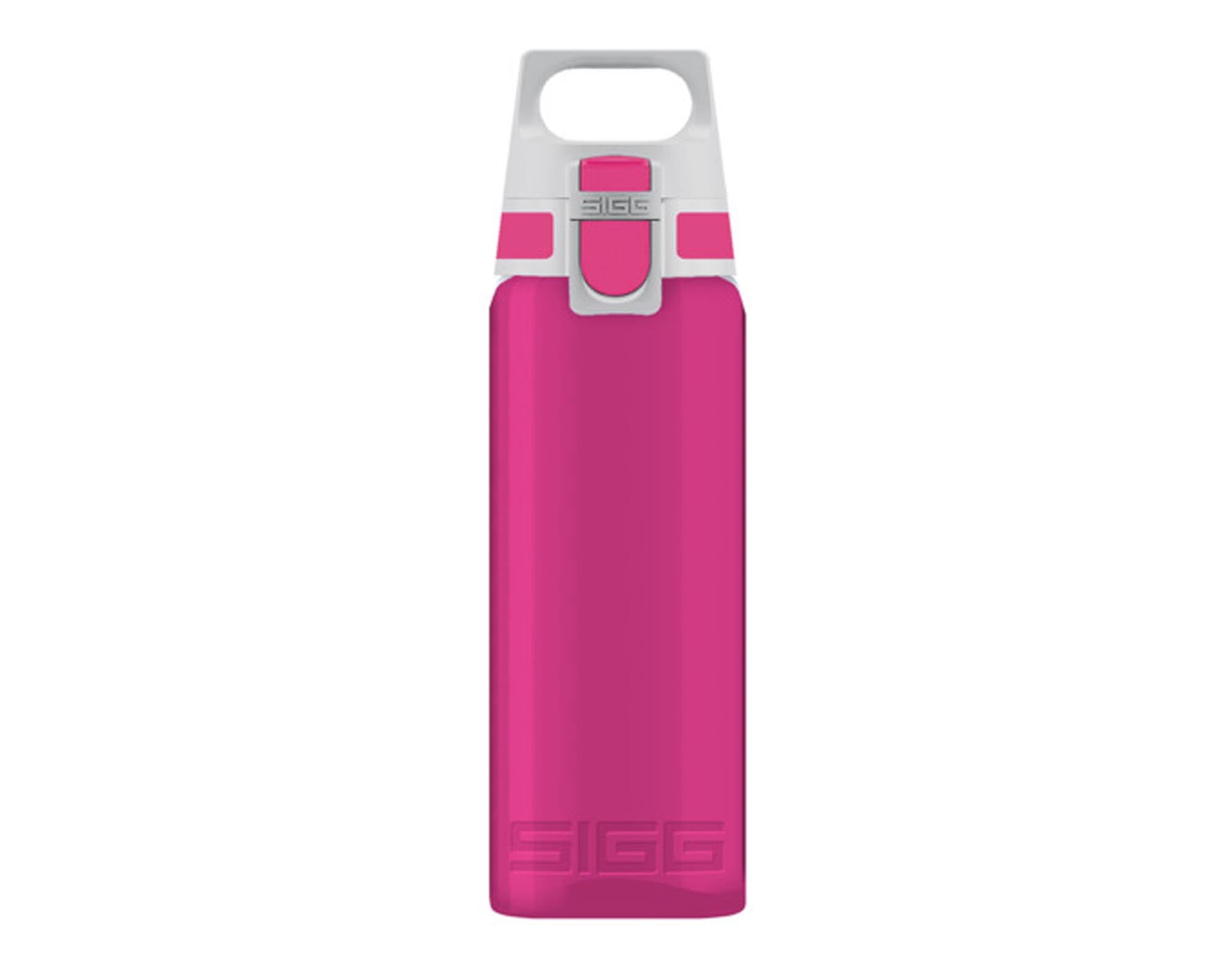 Entdecken Sie die SIGG Trinkflasche Bottle Total Color 0.6 l in lebhaften Farben. Nachhaltig, BPA-frei und ideal für unterwegs. Perfekt für aktive Lebensstile!