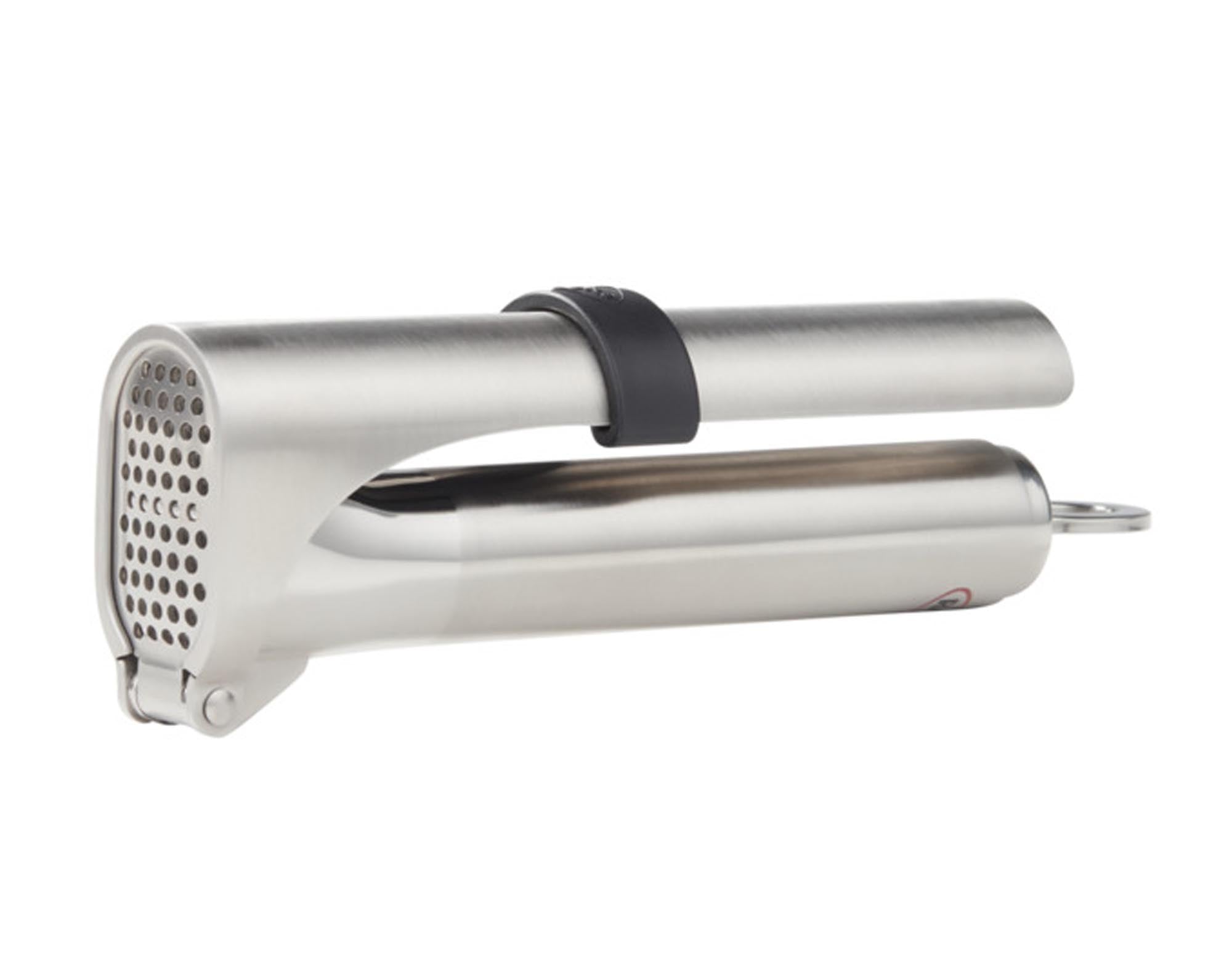 Entdecken Sie die STÖCKLI Käsefonduegarnitur Atlantis Inox (ø 23 cm) für perfektes Käsefondue. Hochwertige Materialien, Antihaftbeschichtung und ergonomische Griffe für unvergessliche Fondue-Abende.