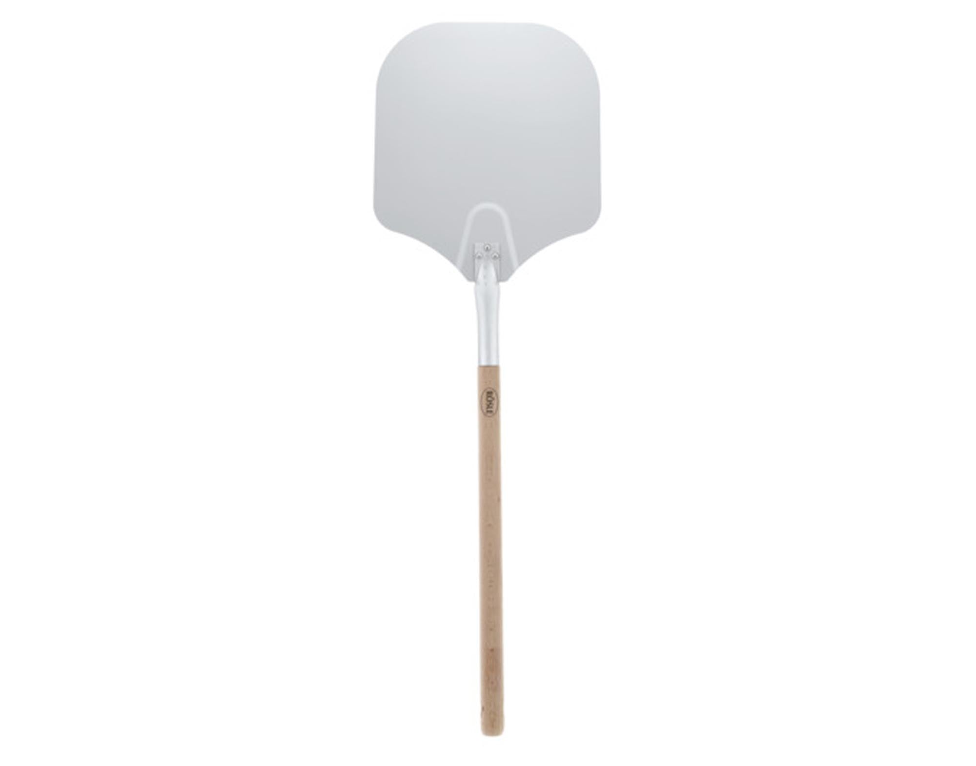 Entdecke den RÖSLE Pizzaschieber 90x30.5 cm – ideal für Pizza-Liebhaber! Hergestellt aus leichtem Aluminium, hitzebeständig und pflegeleicht.