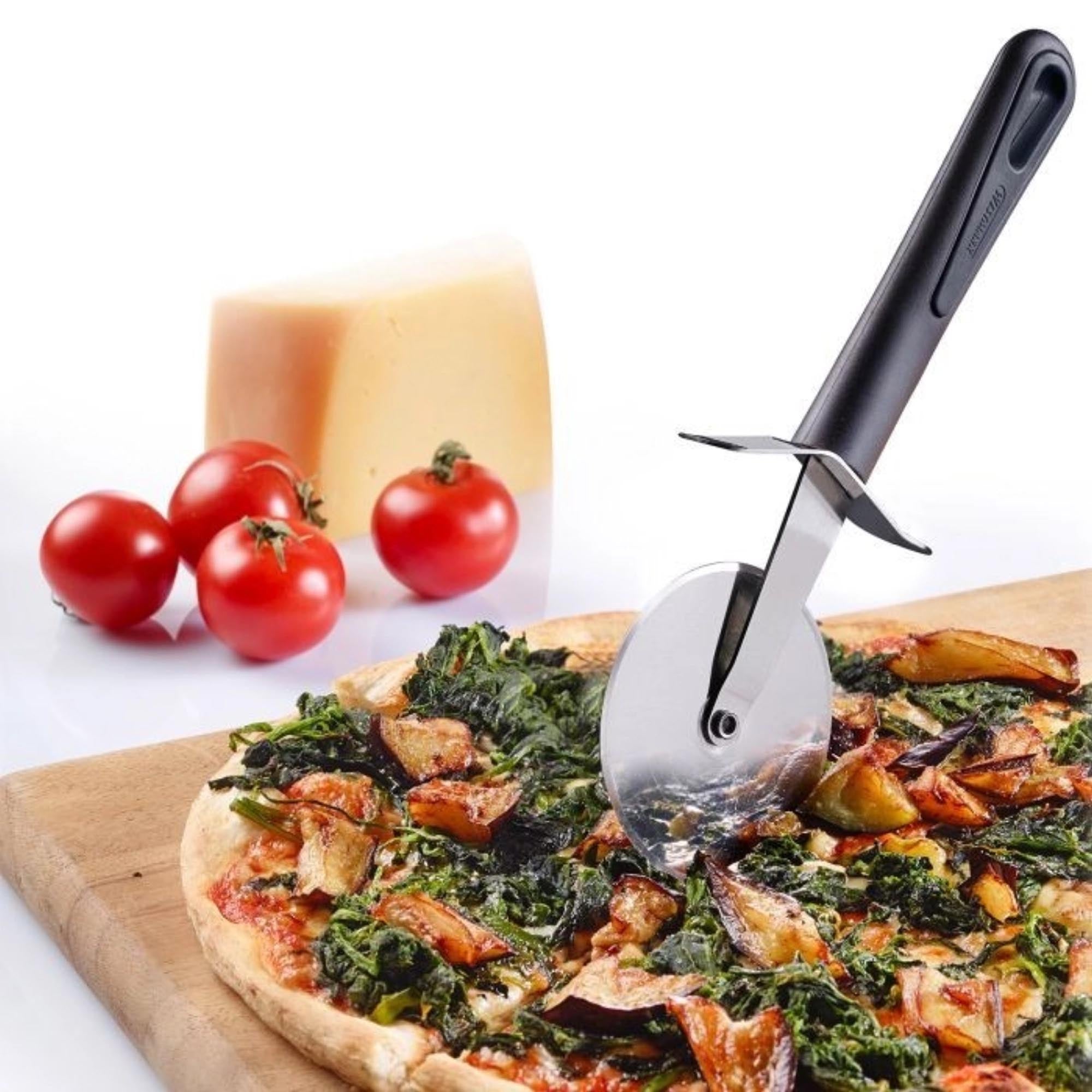 Pizzaschneider Gentle von Westmark: 6,9 cm Edelstahlklinge, ergonomisch, kompakt, für müheloses und präzises Schneiden von Pizza.
