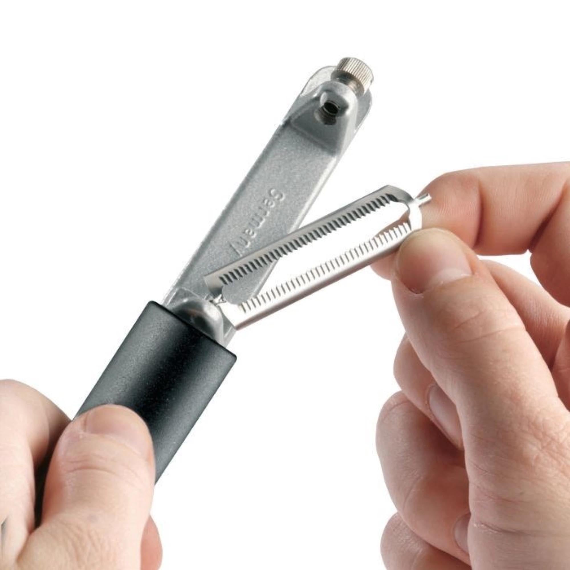 Retro Tomaten- und Kiwischäler Tomfix von Westmark, 18.5x2x1.5cm, präzise und langlebig, perfekt für müheloses Schälen.