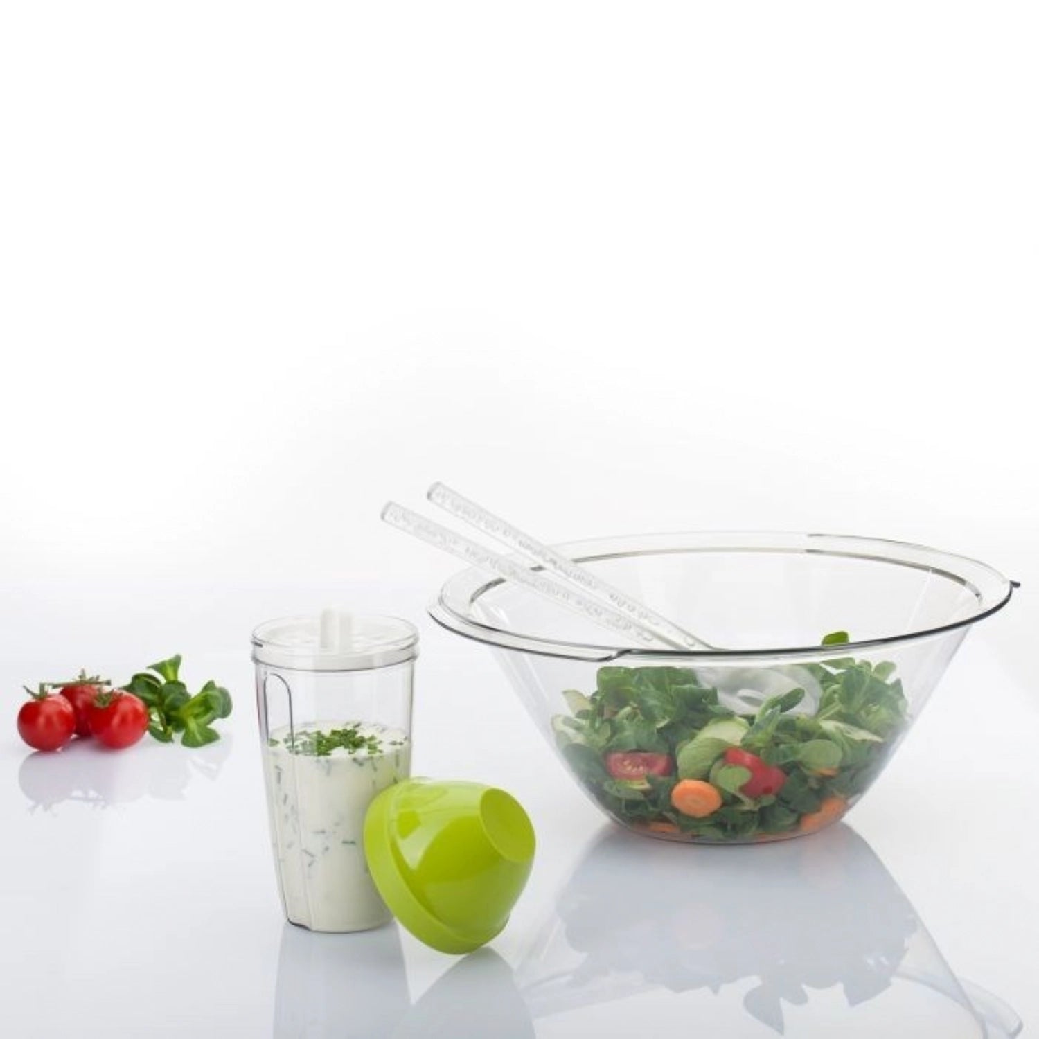 Schüttelbecher Maxi in apfelgrün, 0,5 l, von Westmark. Ideal für das Mixen von Getränken, funktional und stilvoll für jede Küche.