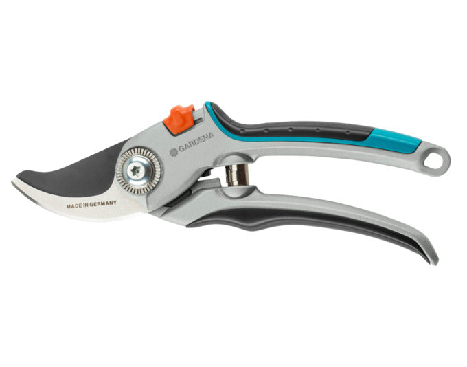 GARDENA Baumschere B/L in präsentiert im Onlineshop von KAQTU Design AG. Gartenwerkzeug ist von GARDENA