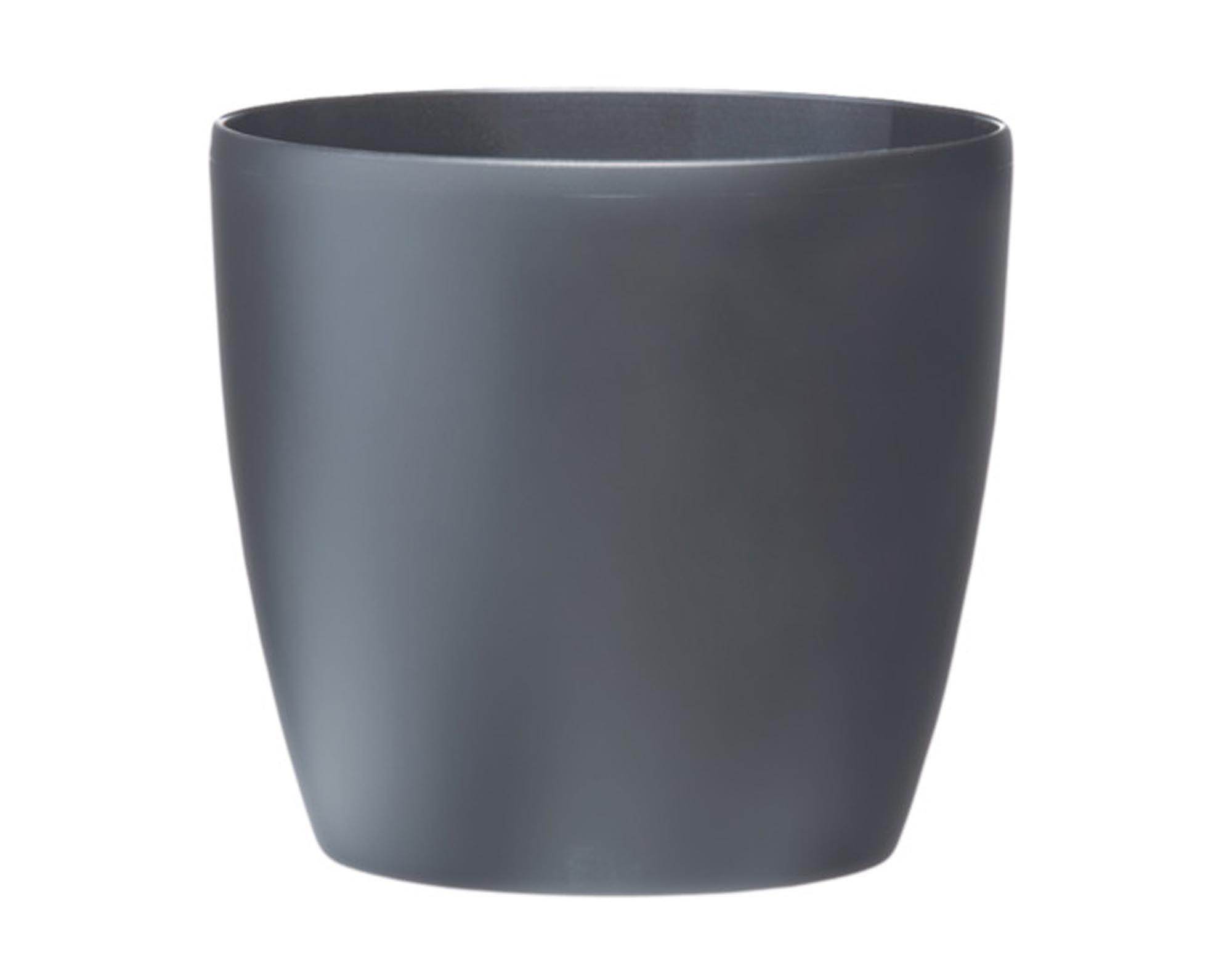 Das Pflanzengefäss Brussels von ELHO (ø 47 cm) vereint Stil und Funktionalität. Mit Rollen, umweltfreundlich und ideal für jede Pflanze.