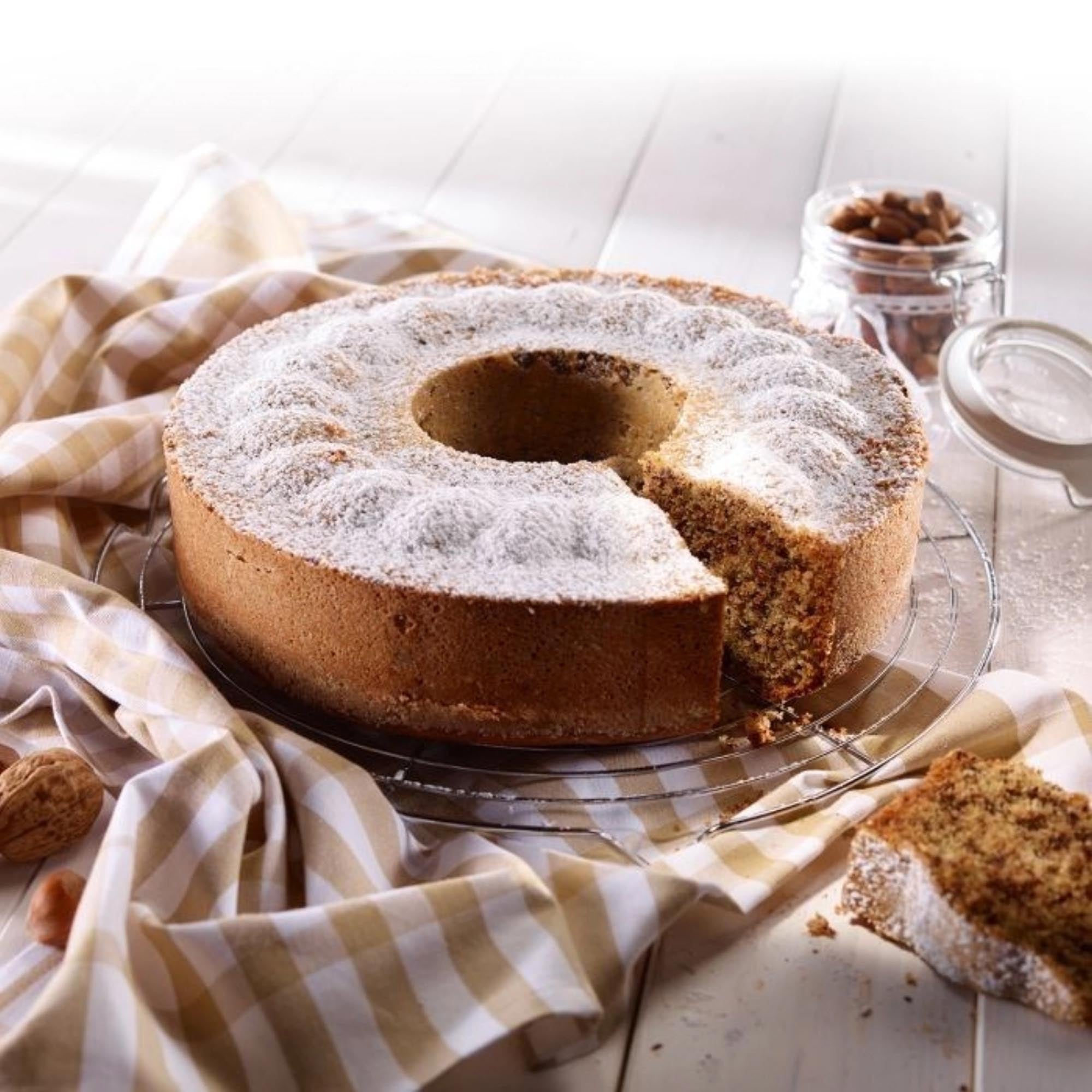 Springform 24cm mit 2 Böden, antihaftbeschichtet, ideal für Kuchen und Torten, langlebige Qualität von Westmark.