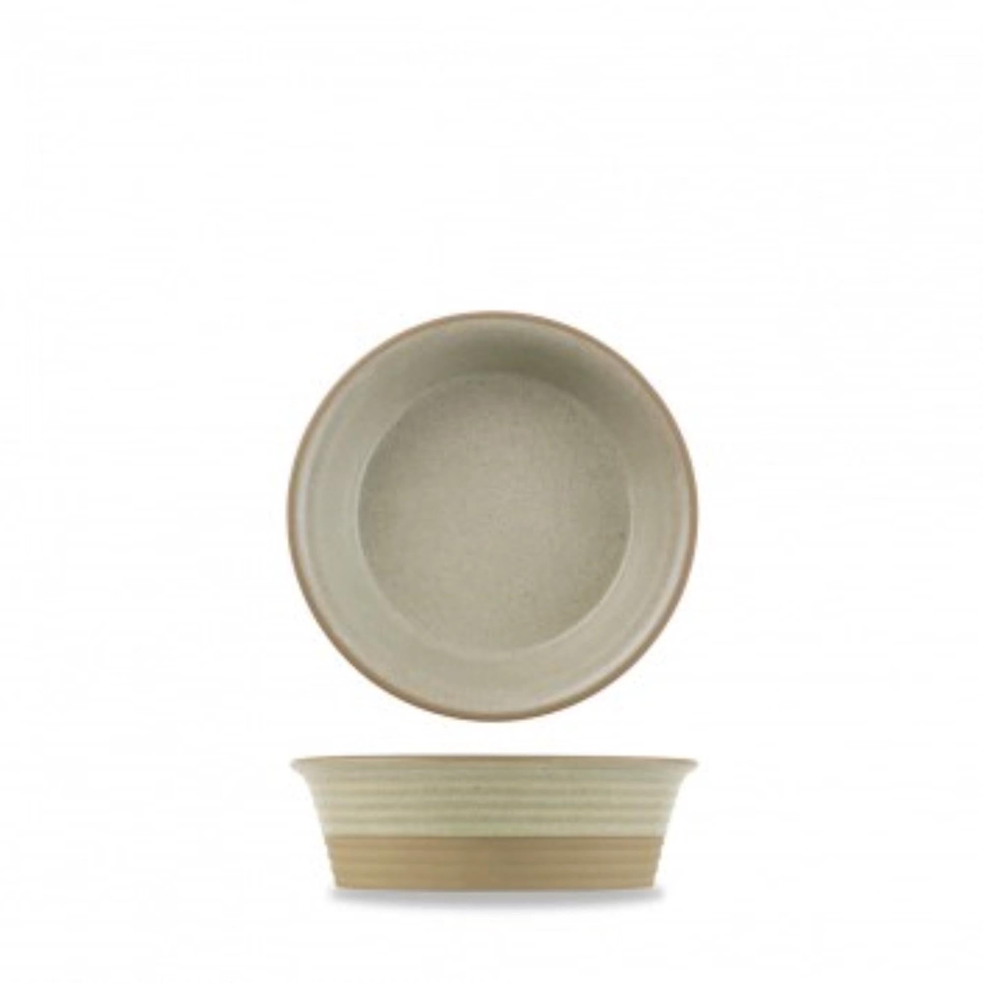 Die Igneous Kuchenform von Churchill: 16cm, 55cl, antihaftbeschichtet, hitzebeständig, ideal für Kuchen und Desserts. Hochwertig und stilvoll.