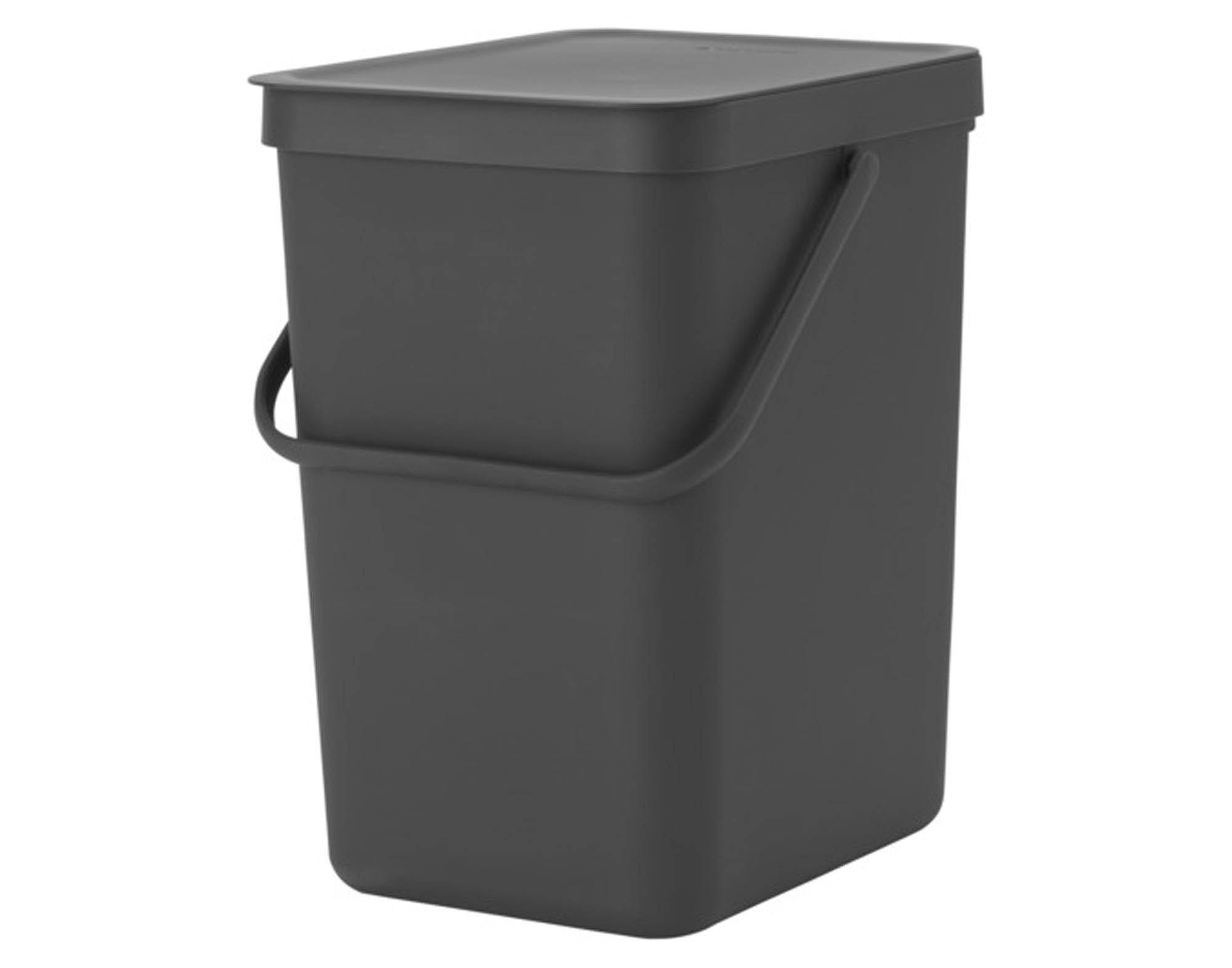 Entdecken Sie den BRABANTIA Abfallbehälter Sort&Go 25 l in grau – ideal für Mülltrennung, Recycling und nachhaltige Ordnung in Ihrem Zuhause.