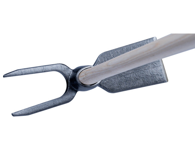 Der Isla Ocean Blue Teller von Churchill: Elegantes Porzellan, ozeanblau, halbtief, 26.1cm. Ideal für stilvolle Tischkultur.