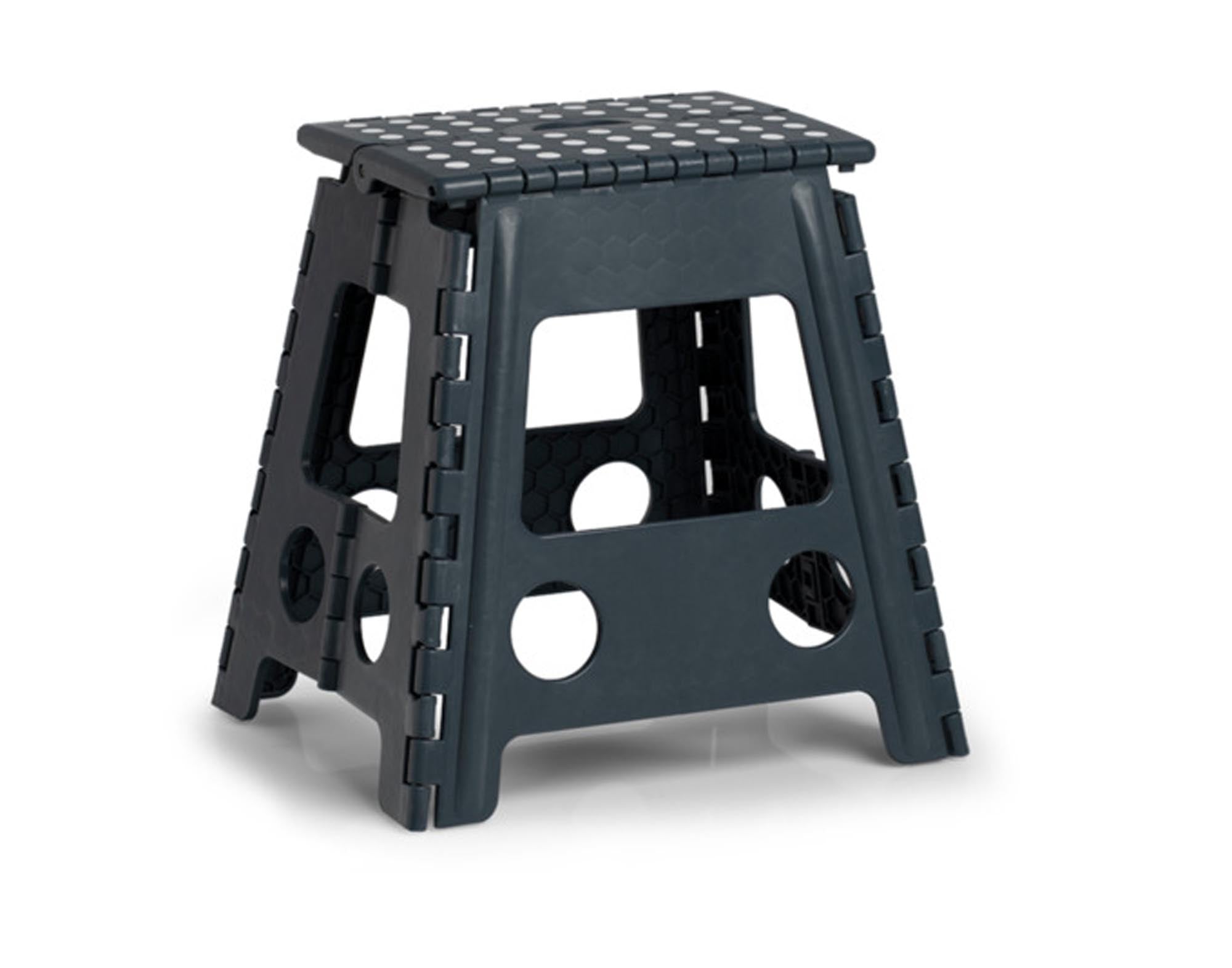 Der ZELLER Klapphocker aus anthrazitfarbenem Kunststoff (38,5x31,5x39 cm) ist ideal für drinnen und draußen. Praktisch, pflegeleicht und stabil.