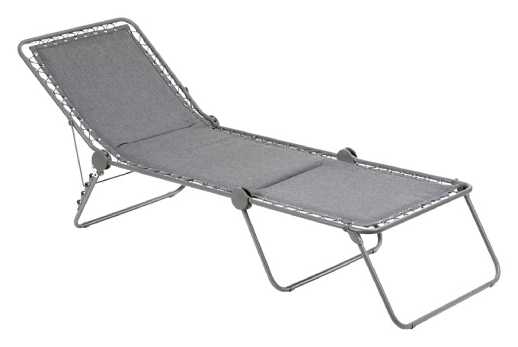 Entspannen Sie stilvoll mit der LAFUMA Liege Siesta L Plus Ombre. Robustes Gestell, ergonomisches Design und pflegeleichtes Gewebe für maximalen Komfort.
