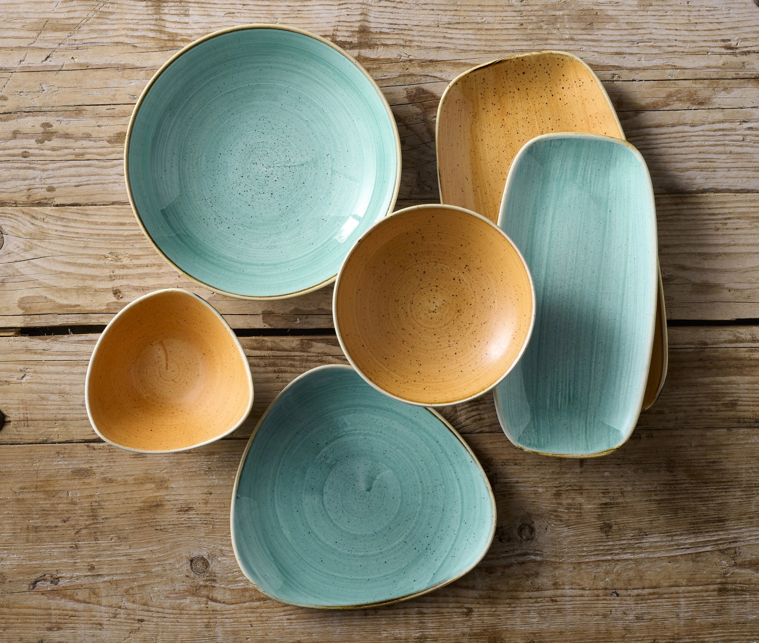 Stonecast Mint Chefs Oblong Platte von Churchill, 35.5x18.9 cm, elegante und robuste Servierplatte in mintgrüner Farbe, ideal für stilvolle Anlässe.