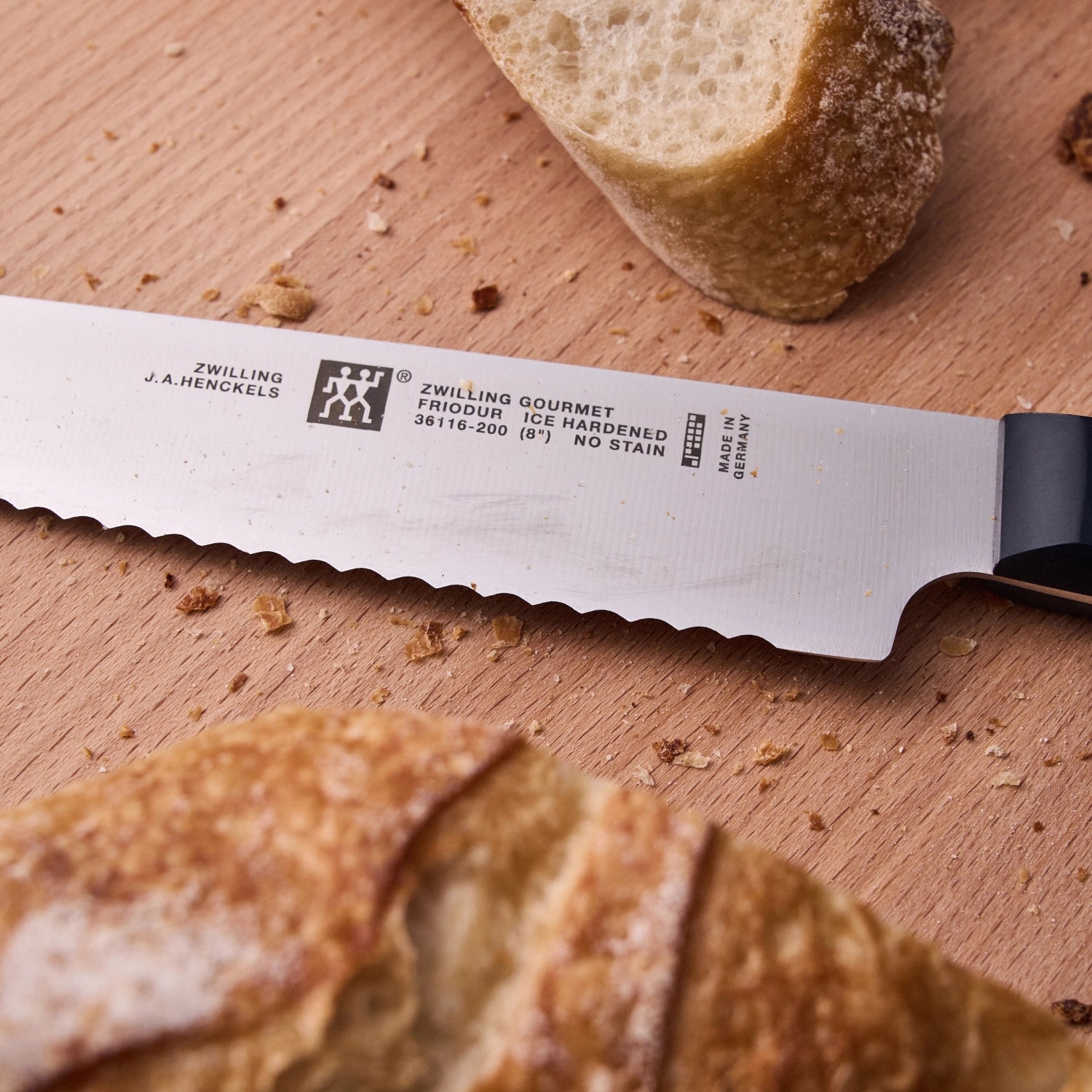 <tc>ZWILLING</tc> Couteau à pain gourmet, 200 mm
