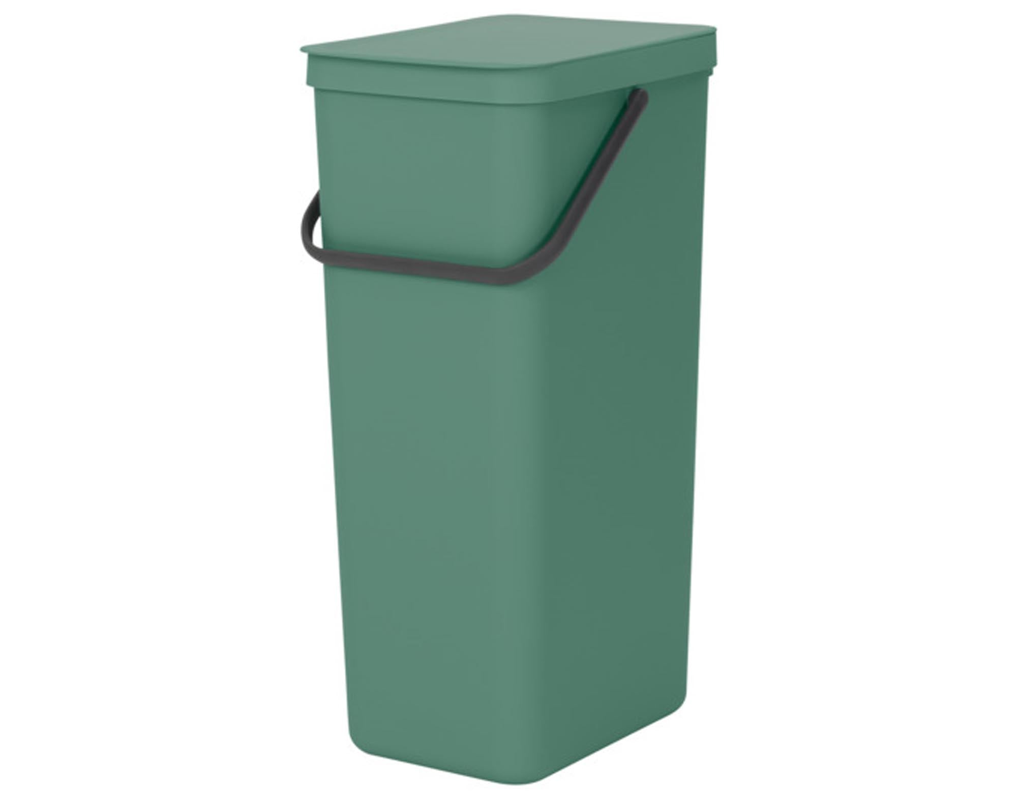 Entdecken Sie den BRABANTIA Abfallbehälter Sort&Go 40 l in grün – ideal für umweltbewusstes Mülltrennen, robust, modern und leicht zu reinigen.