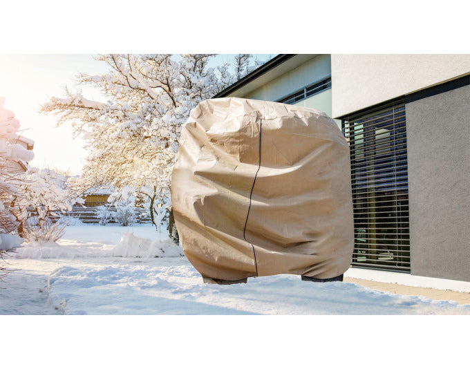 Schützen Sie Ihre Pflanzen mit der WINDHAGER Winterschutz-Haube Super Pect XXXL (3.9x3.5 m) vor Frost und Schnee. Ideal für große Gewächse!