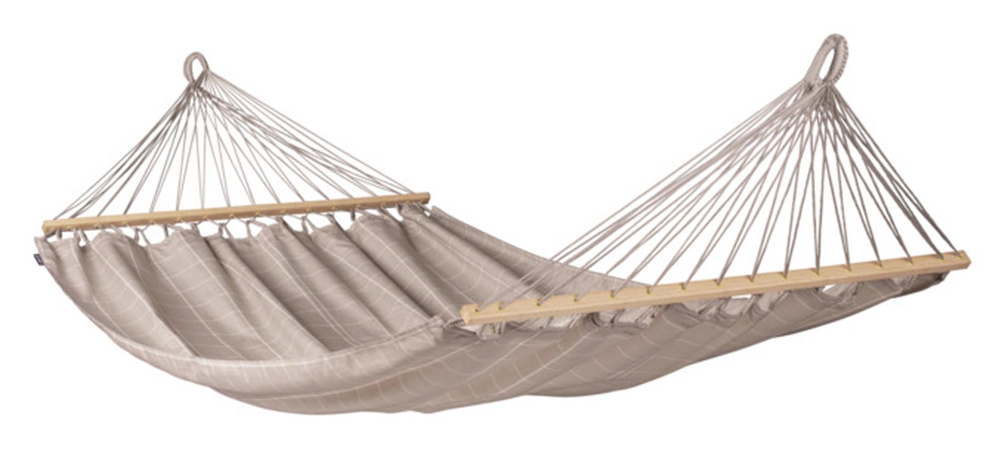 Entspannen Sie in der LA SIESTA Hängematte Alisio (160x350 cm) aus hochwertiger Baumwolle. Ideal für Garten und Terrasse, wetterbeständig und stilvoll.