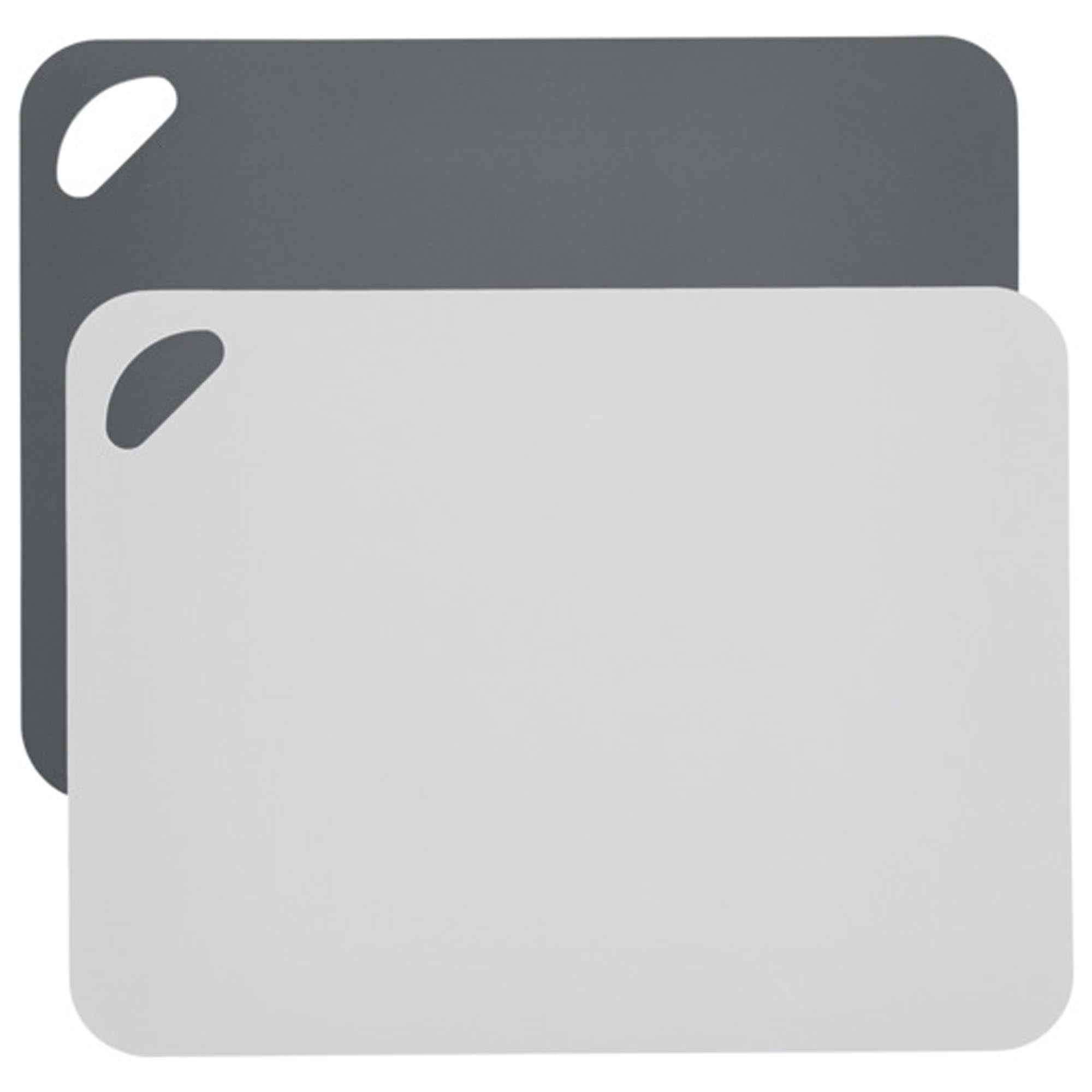 Entdecken Sie das ZELLER PRESENT Schneidmatten Set 2-teilig in anthrazit und grau. Ideal für Küche und Bastelarbeiten, schnitfest, hygienisch und spülmaschinenfest.