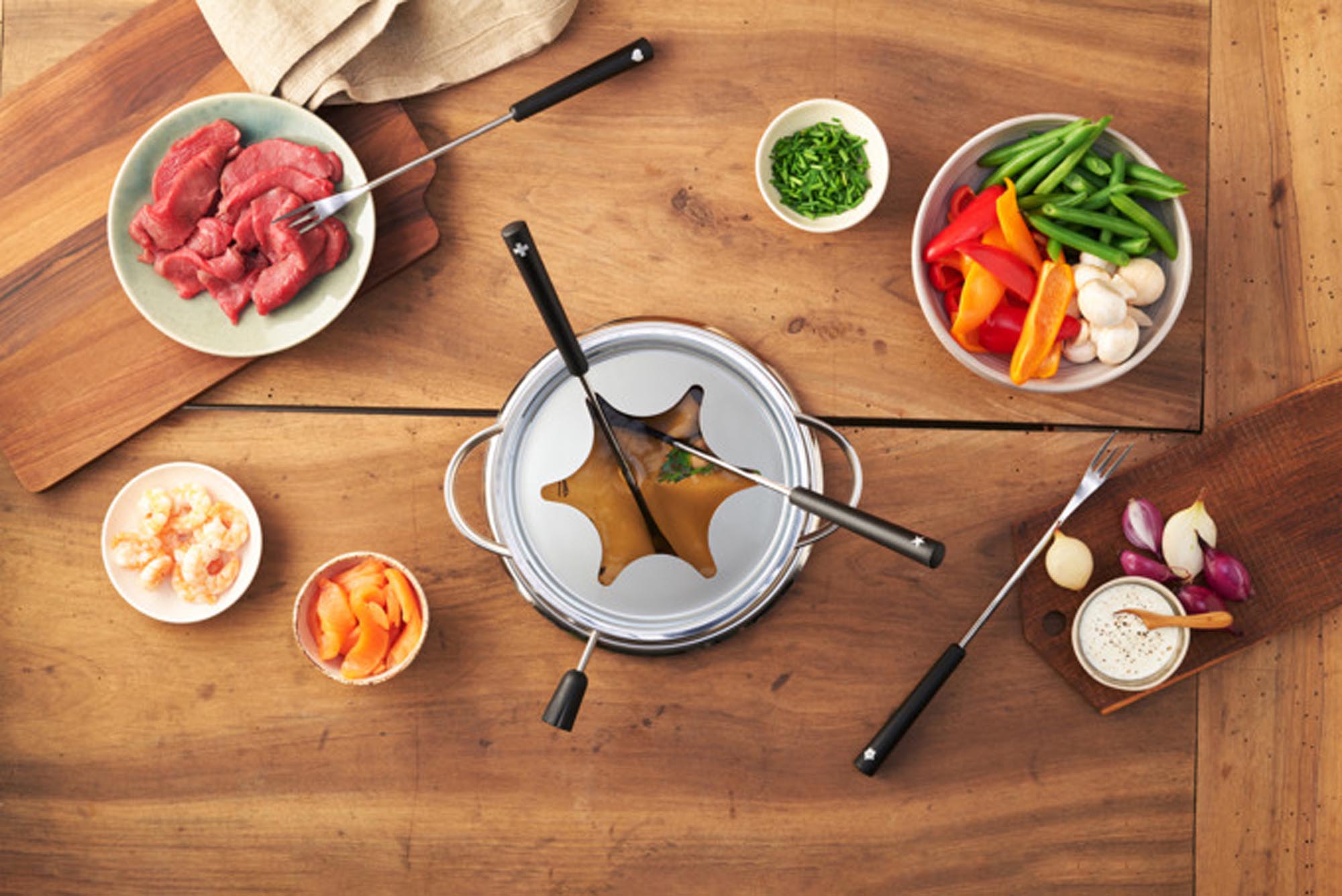 Entdecken Sie das KISAG Fondueset Promo: 9-teilig, ø 16 cm, perfekt für gesellige Abende. Hochwertig, funktional und stilvoll für unvergessliche Fondue-Momente.