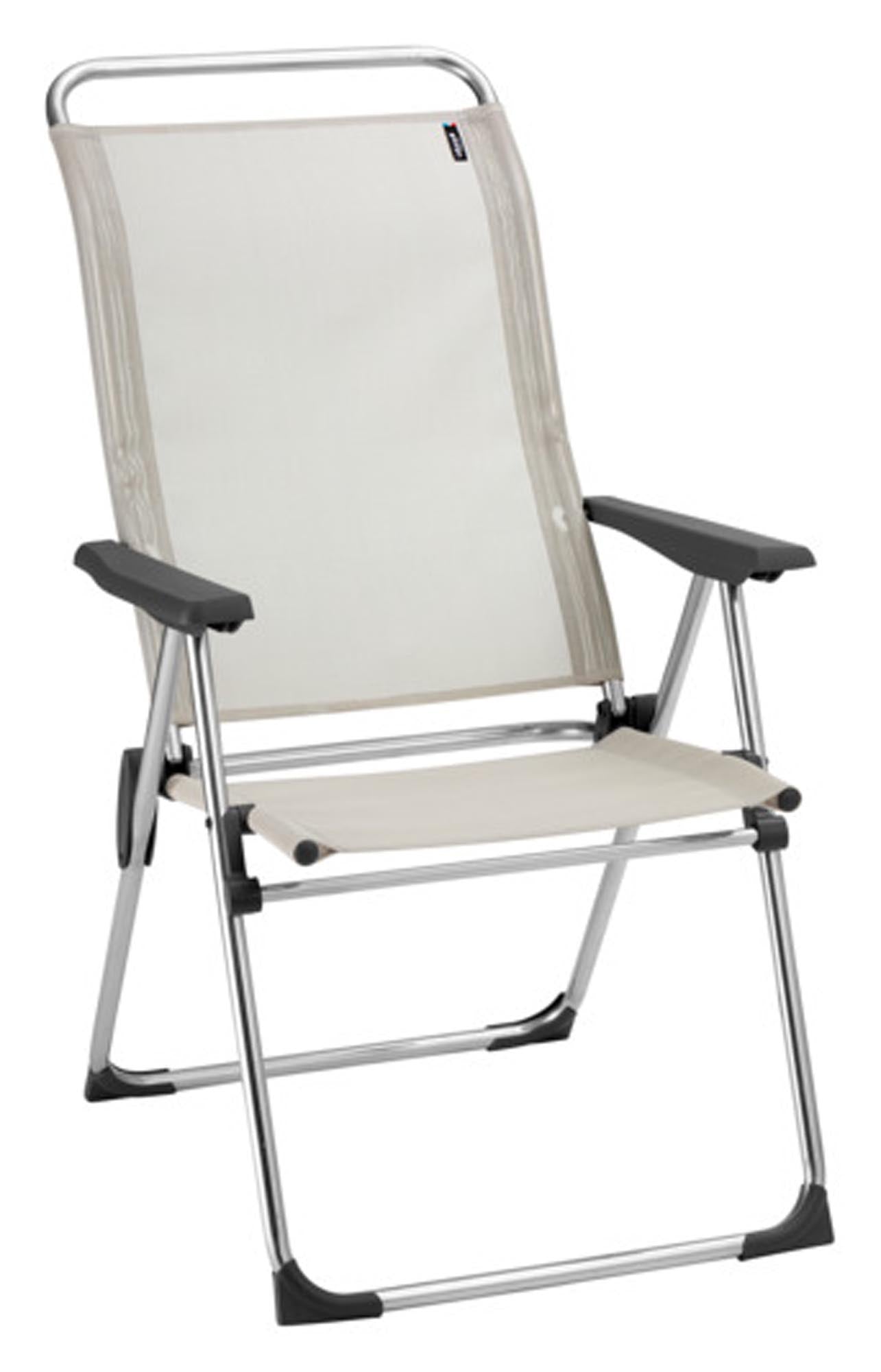 Entdecken Sie die REMUNDI Feuerstelle Vulcano M – elegantes Design, hitzebeständiger Stahl, perfekte Wärmeabgabe für unvergessliche Abende im Freien.