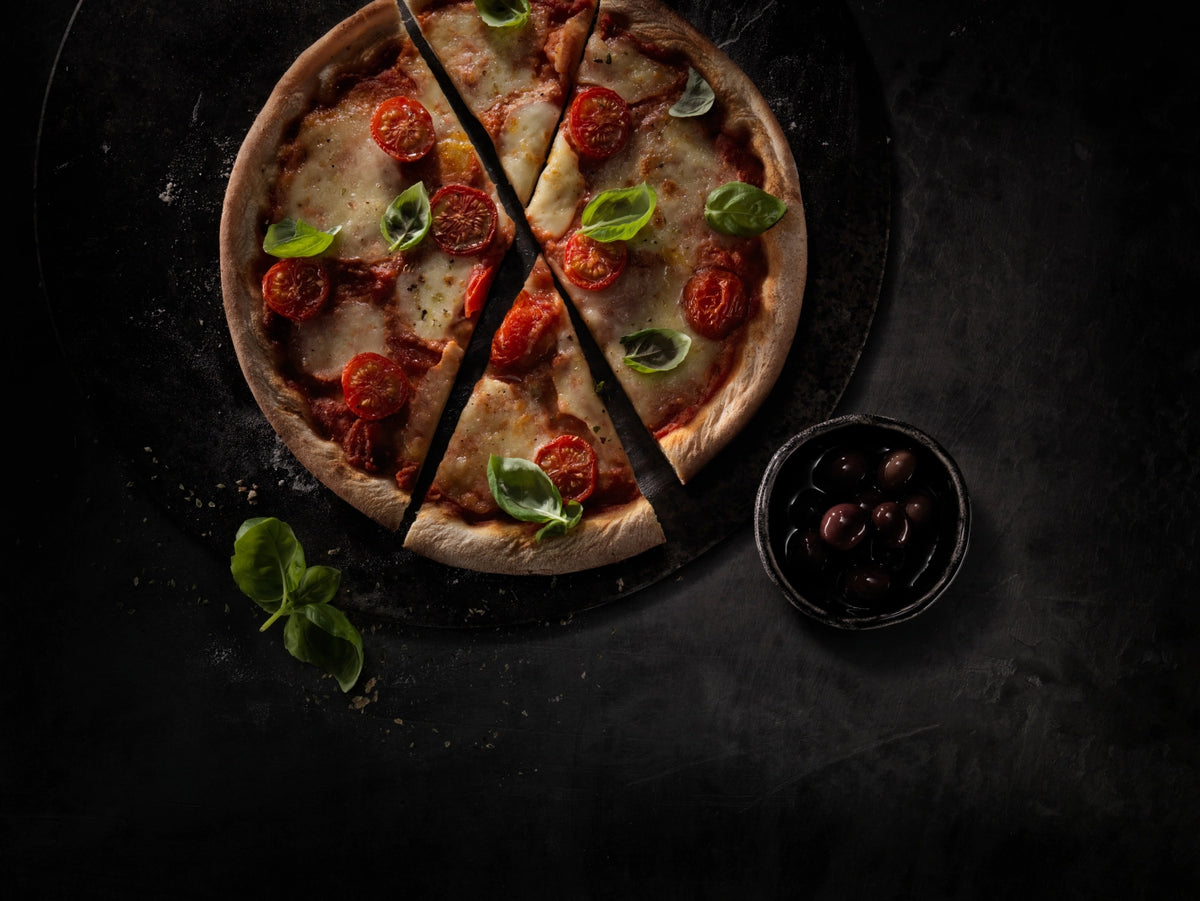 Zwilling Pro Pizzaschneider, 20.1cm in Silber präsentiert im Onlineshop von KAQTU Design AG. Pizza ist von Zwilling Kitchen