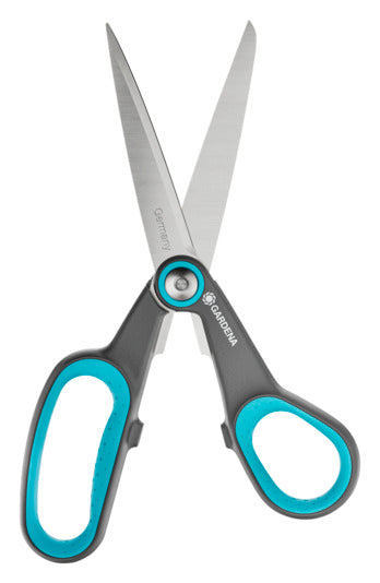 Entdecken Sie die GARDENA MultiCut – die perfekte Allzweckschere für Haushalt und Garten. Hochwertig, langlebig und nachhaltig!