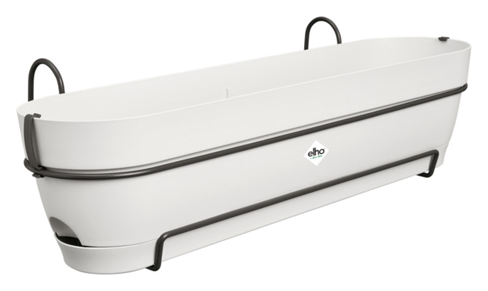 Der ELHO Balkonkasten Vibia Campana 70.4 cm in Seidenweiss vereint elegantes Design mit Funktionalität. Ideal für Balkon und Terrasse.