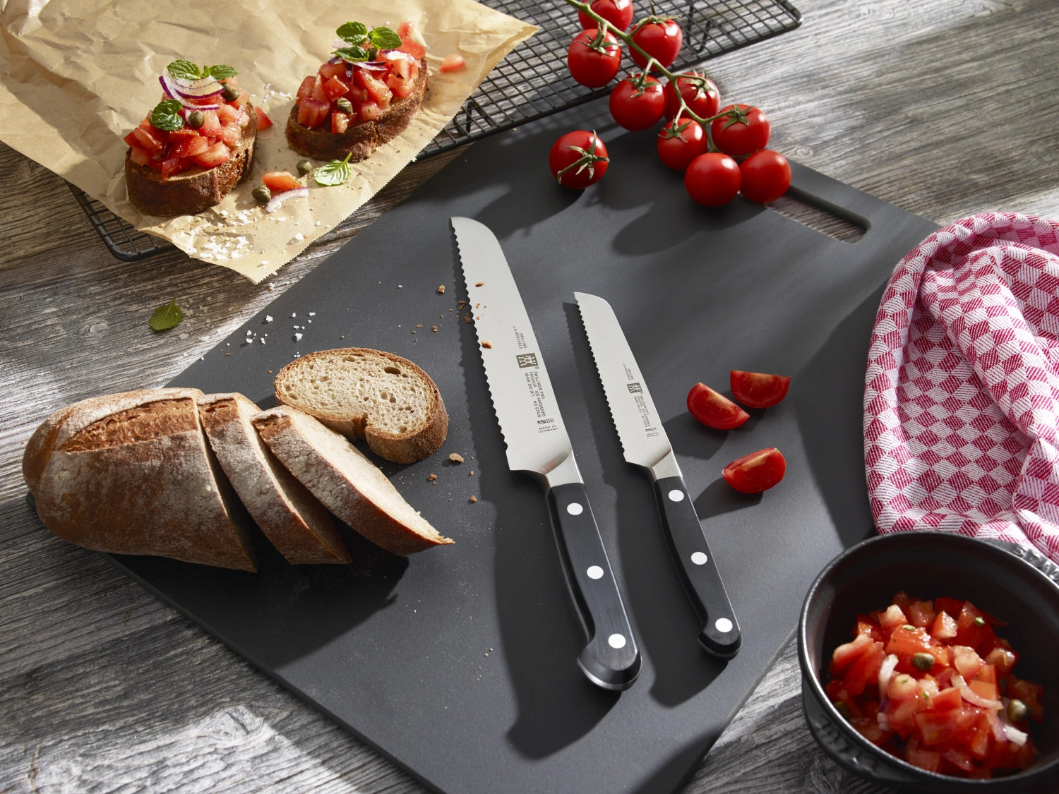 Zwilling Couteau à pain Pro 200 mm