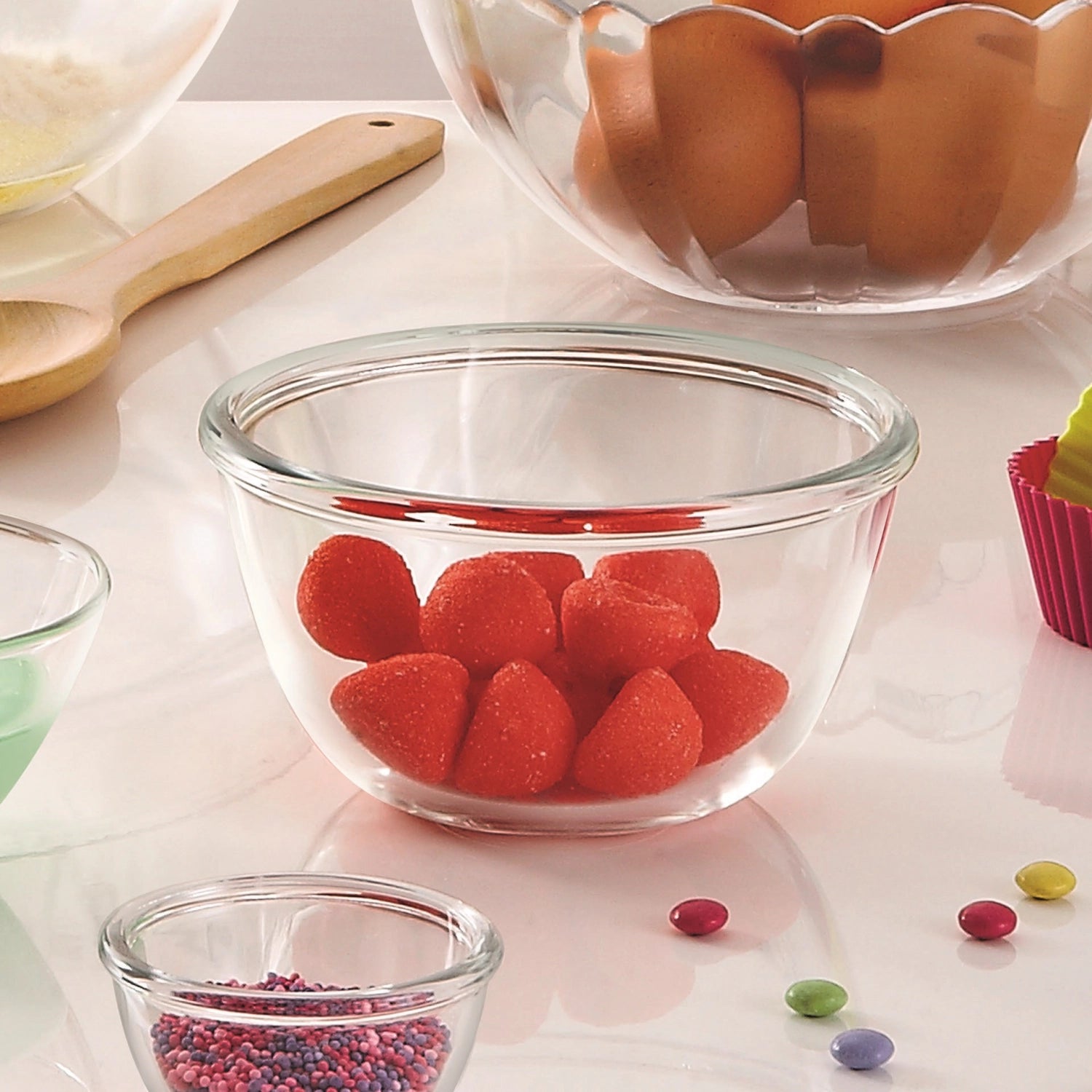 Die Cocoon Schüssel D12cm H6.7cm aus hochwertigem Hartglas von Arc ist ideal für stilvolle Präsentationen und vielseitige Anwendungen in Ihrer Küche.