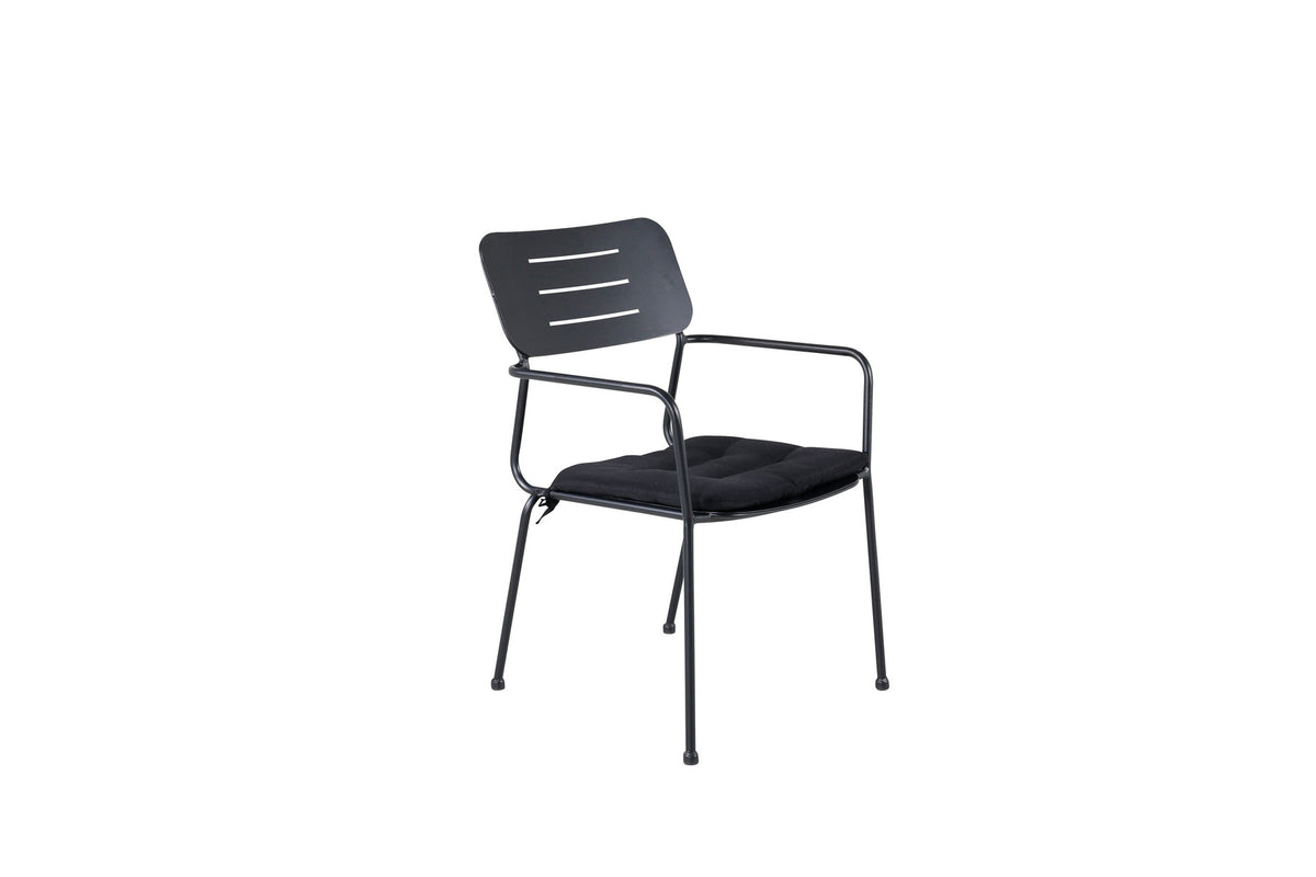 Nicke Stuhl in Schwarz präsentiert im Onlineshop von KAQTU Design AG. Gartenstuhl mit Armlehnen ist von Venture Home