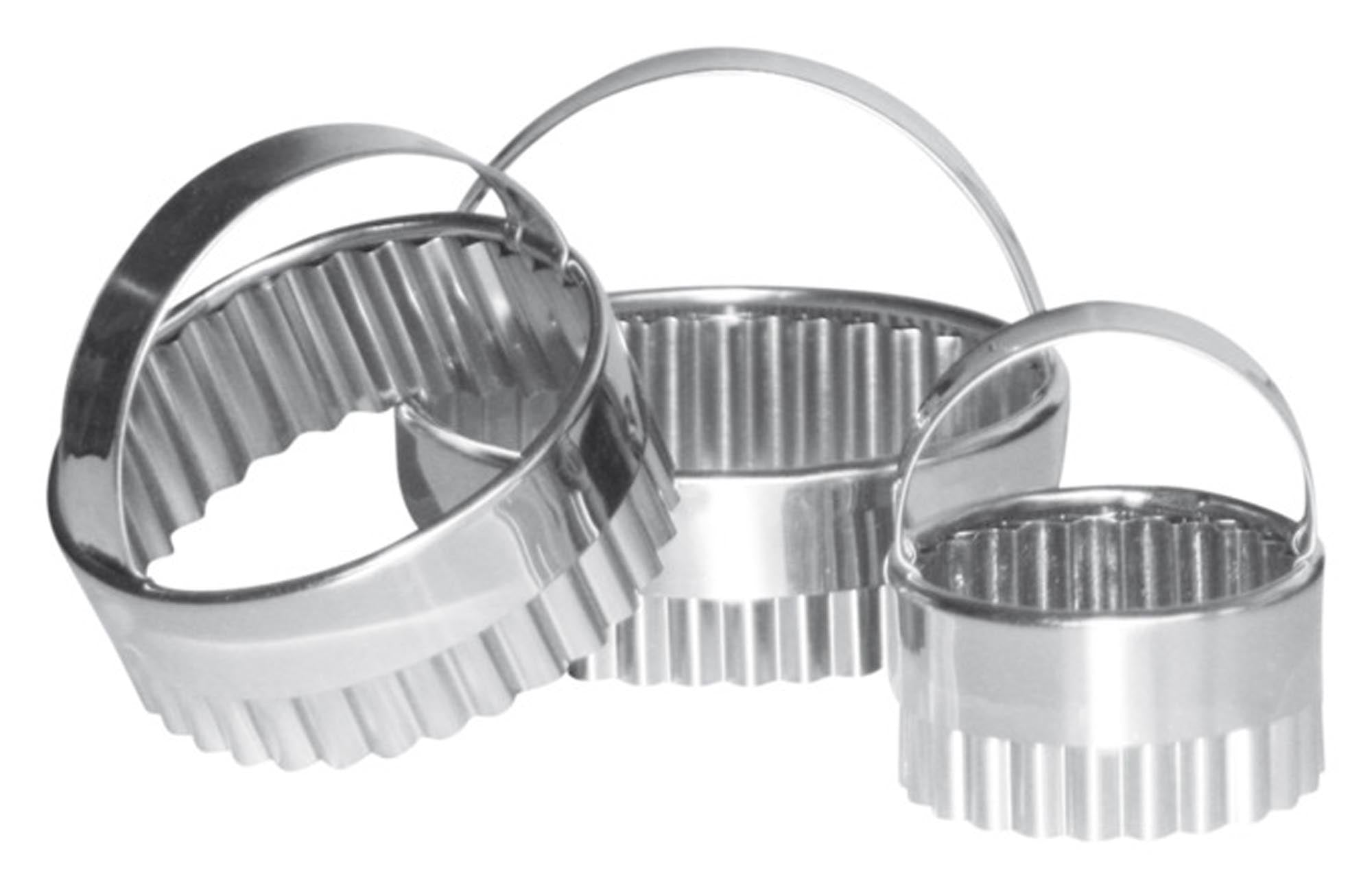 Entdecken Sie die 3-teiligen gerippten Ausstecher von EVA COLLECTION. Ideal für kreative Backideen, langlebig und leicht zu reinigen. Perfekt für jeden Hobbybäcker!