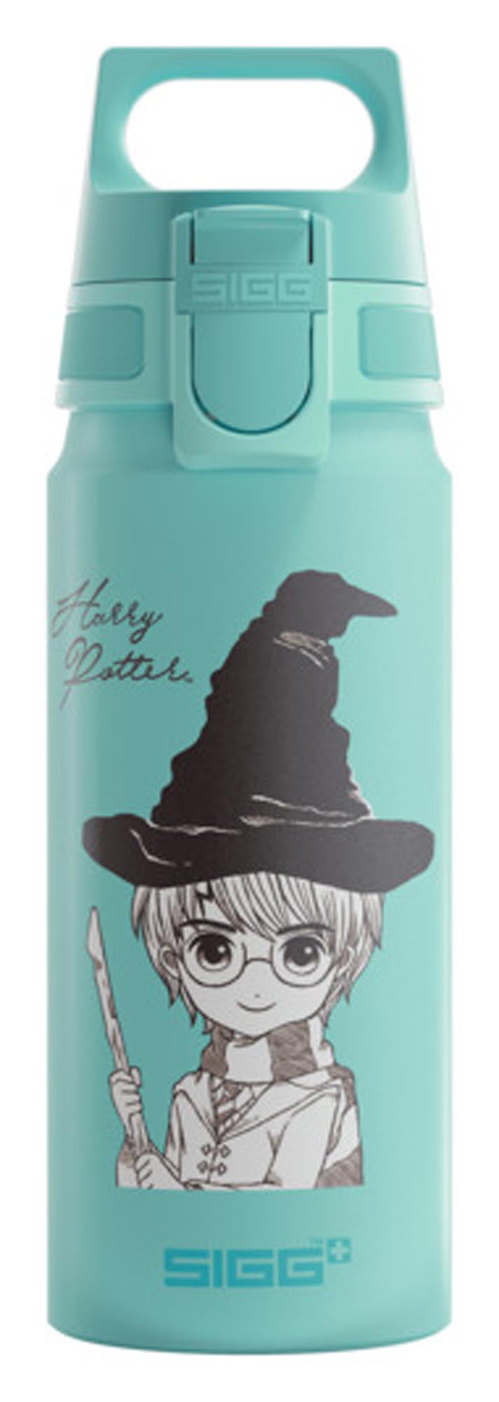 Magische 0.6L SIGG Trinkflasche aus Aluminium, BPA-frei, mit Harry Potter Design. Perfekt für Fans, umweltfreundlich, auslaufsicher.