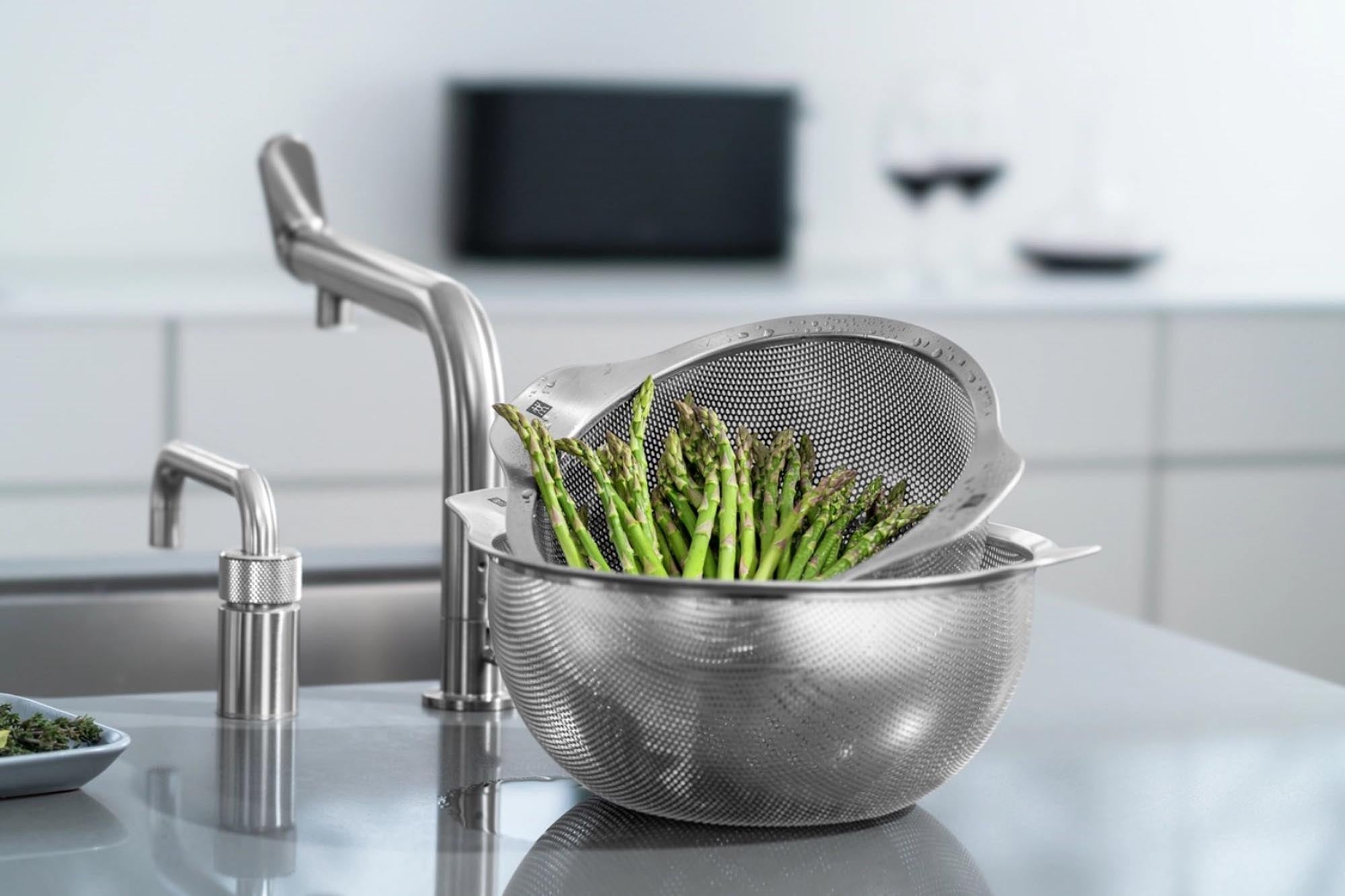 Edelstahl-Sieb von Zwilling (20 cm): Ideal zum Abseihen, robust, pflegeleicht und stilvoll – ein Must-Have für jede Küche!