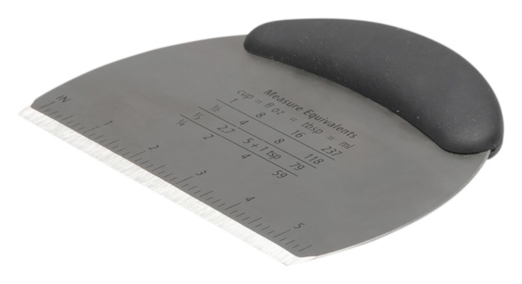 Entdecken Sie den PATISSE Teigschaber Karte Prima Line 16 cm aus Edelstahl. Ideal zum Mischen, Schaben und Portionieren von Teig. Spülmaschinenfest und langlebig!