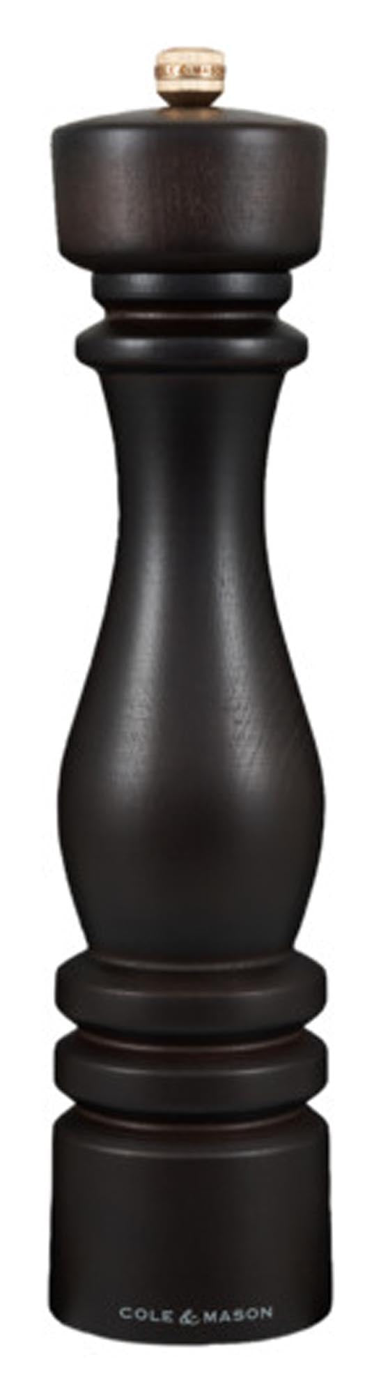 Entdecken Sie die COLE & MASON Pfeffermühle London aus dunklem Buchenholz. Stilvoll, langlebig und mit präzisem Mahlwerk für intensiven Geschmack.