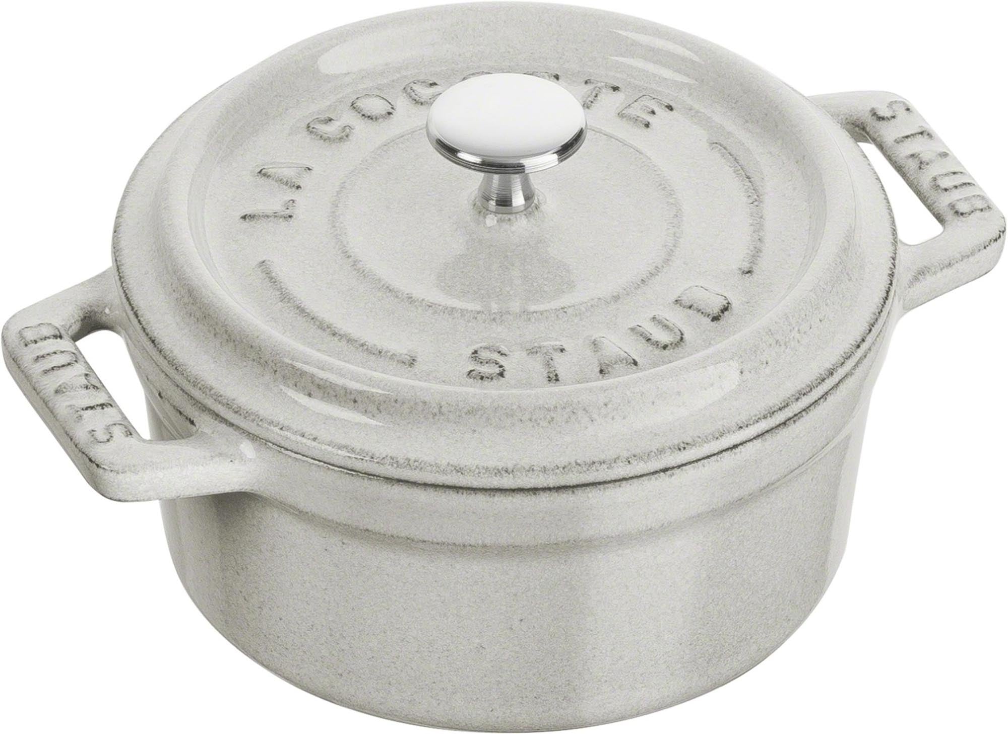 Elegante Mini Cocotte 10 cm von Staub in Weissem Trüffel, aus Gusseisen, ideal für kleine Portionen, ofenfest bis 250°C, für alle Herdarten.