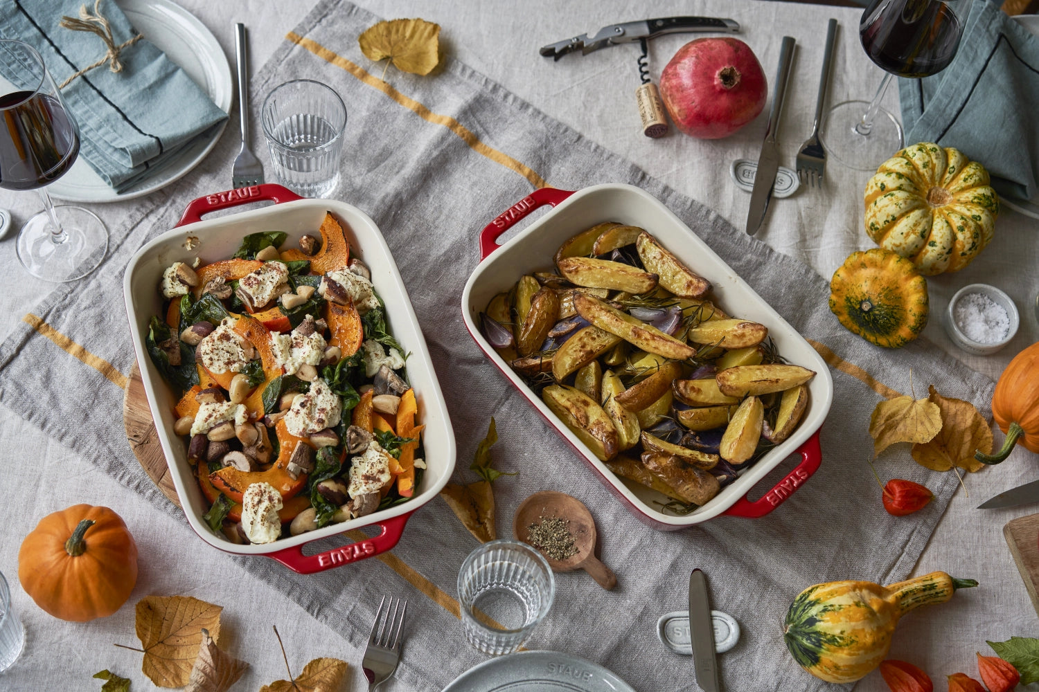 Entdecken Sie die rechteckige Auflaufform von Staub: Funktionalität trifft auf elegantes Design. Robuste Emaillierung und hochwertige Keramik sorgen für perfekte Backergebnisse!