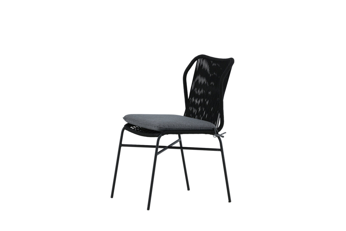 Julian Gartenstuhl in Schwarz präsentiert im Onlineshop von KAQTU Design AG. Gartenstuhl ist von Venture Home