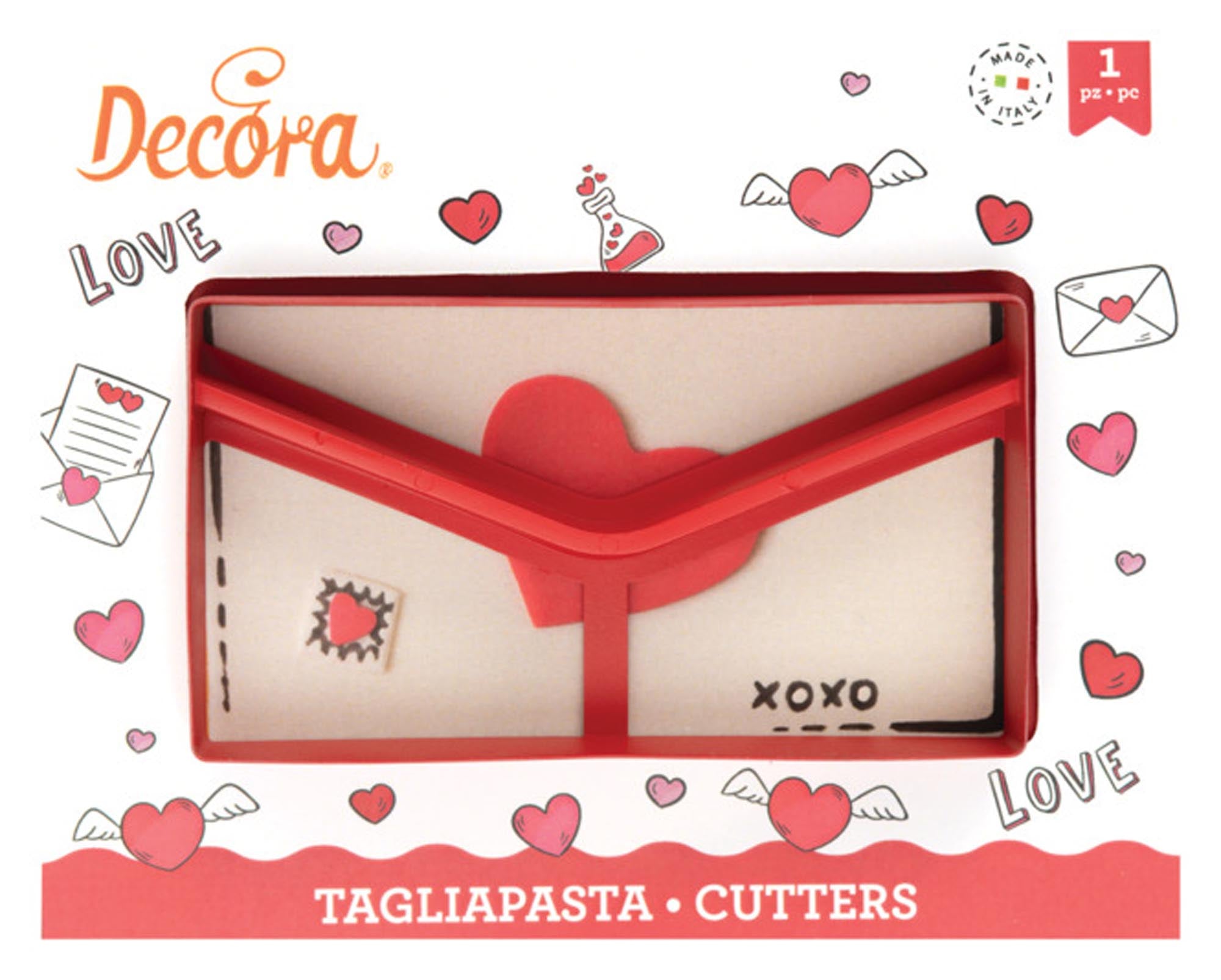 Kreative Buchstaben-Ausstecher von DECORA: Perfekt für persönliche, süsse Botschaften auf Keksen. Ideal für Feste und als Geschenk.