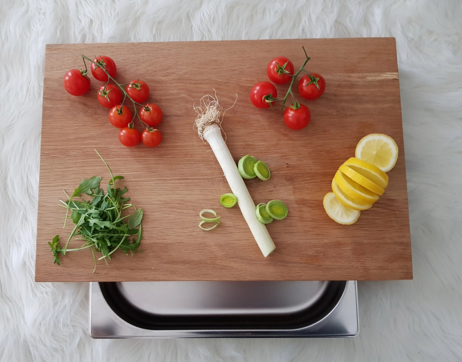 Eiche Schneidebrett m. Edelstahl Schublade, 48x32.5x6 cm