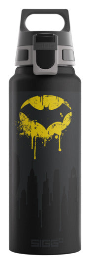 SIGG Trinkflasche Bottle WMB Batman Tag 1 l in präsentiert im Onlineshop von KAQTU Design AG. Flasche ist von SIGG