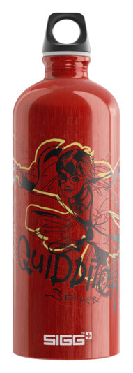 SIGG Trinkflasche Traveller Bottle Quidditch 1 l in präsentiert im Onlineshop von KAQTU Design AG. Flasche ist von SIGG