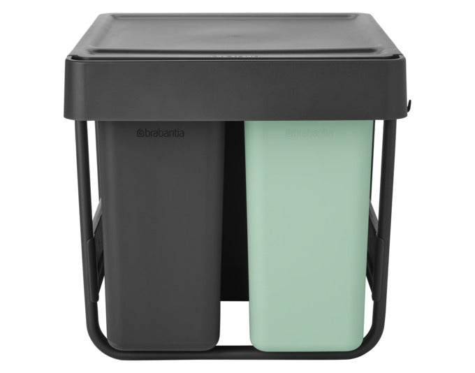 BRABANTIA Abfallsystem Sort&Go dark grey / jade green 10+10+20 l in präsentiert im Onlineshop von KAQTU Design AG. Haushaltshilfen ist von BRABANTIA