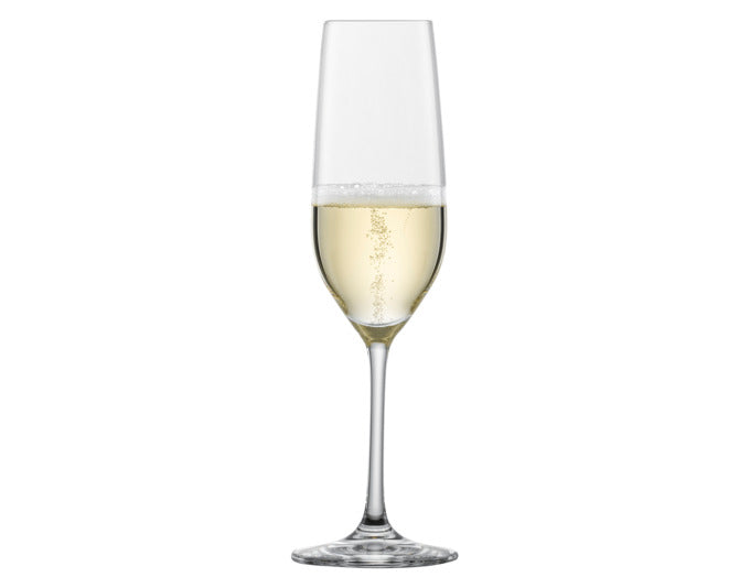 Entdecken Sie die eleganten Sektgläser Forté von SCHOTT ZWIESEL im praktischen 4er-Set. Ideal für jeden Anlass, langlebig und spülmaschinenfest!