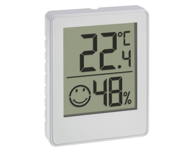 TFA Thermometer-Hygrometer Digital weiss 5.8x4.5x3.1 cm -20…+60°C in präsentiert im Onlineshop von KAQTU Design AG. Thermometer ist von TFA