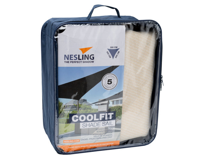 NESLING Sonnensegel Coolfit Triangle off white 500x500x500 cm in präsentiert im Onlineshop von KAQTU Design AG. Sonnenschirm ist von PLATINUM SUN & SHADE