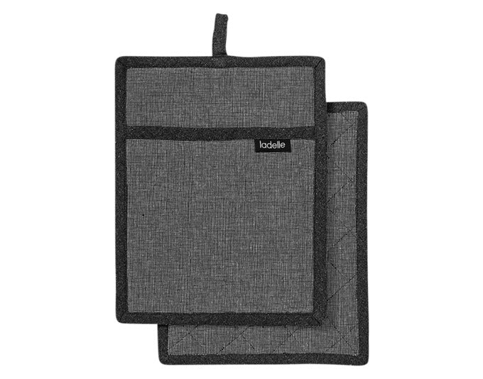 LADELLE Topflappen Eco Recycled navy 19x24 cm 2 Stk. in präsentiert im Onlineshop von KAQTU Design AG. Backutensilien ist von LADELLE